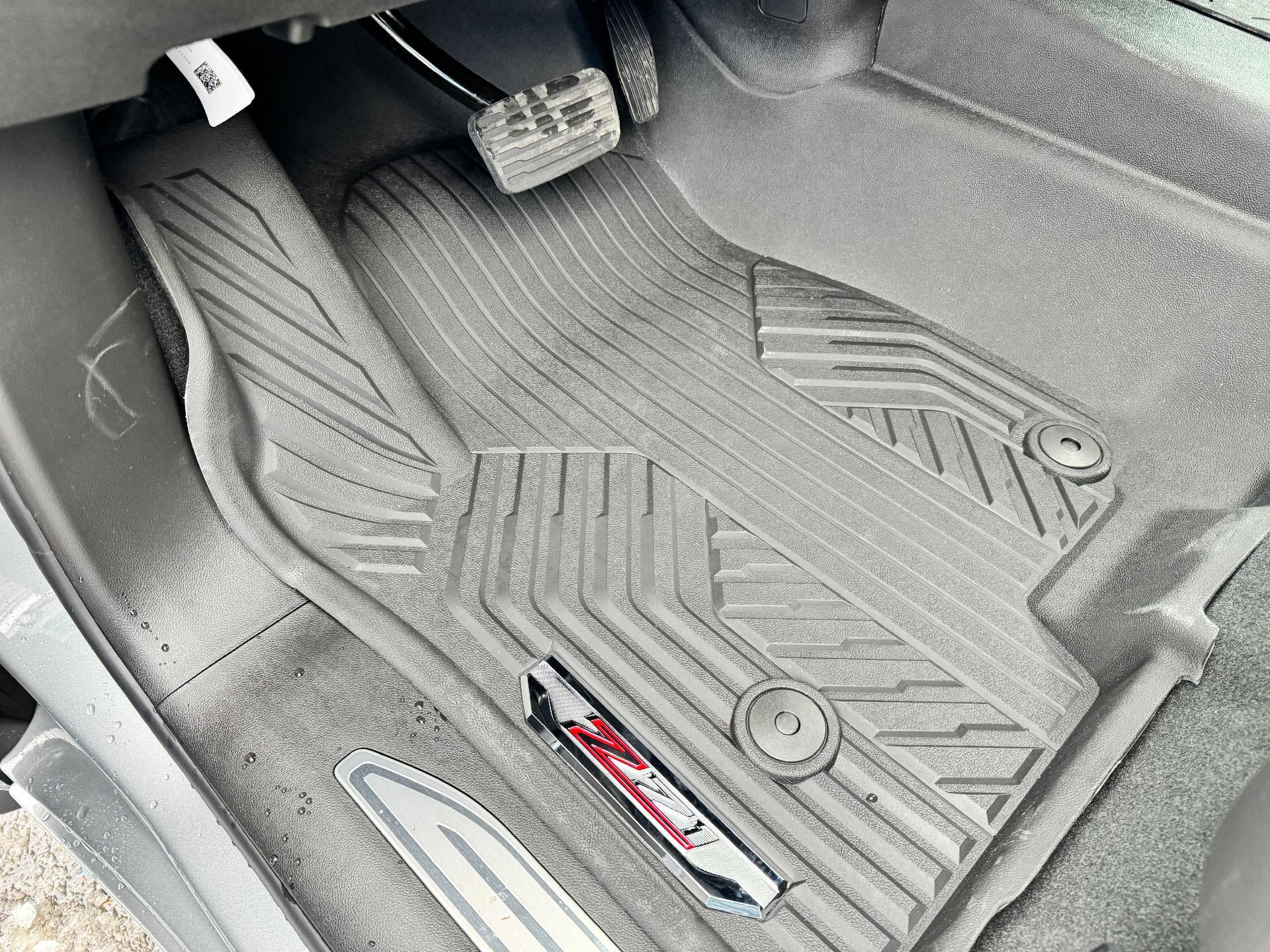 2026 Chevrolet Silverado 3500 HD LT / CREW / DMAX DIESEL / Z71 OFF ROAD / LONG BOX / LEATHER