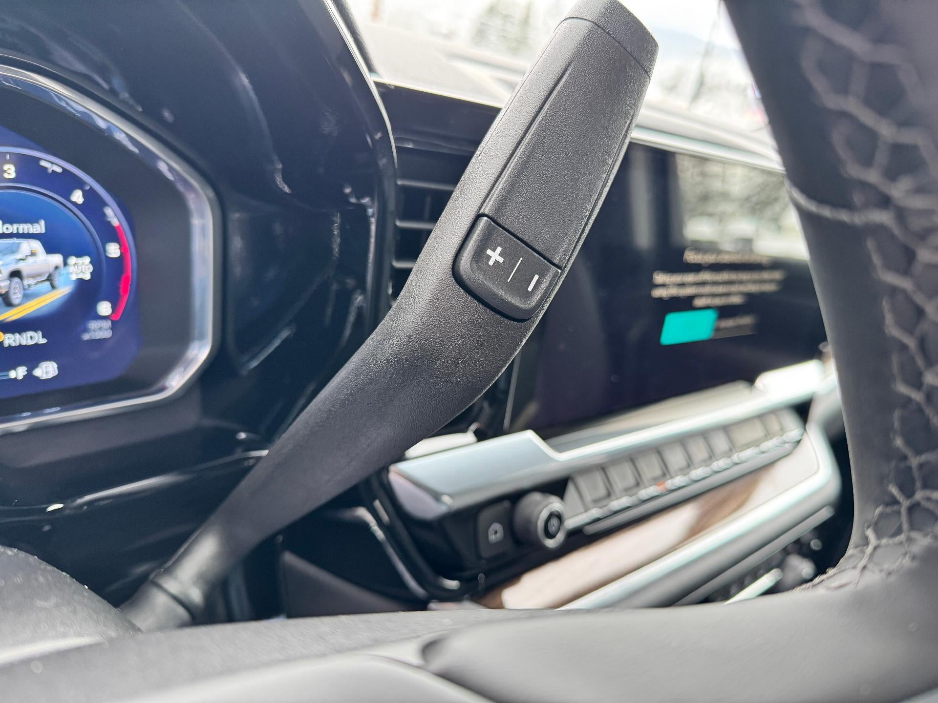 2026 Chevrolet Silverado 3500 HD LT / CREW / DMAX DIESEL / Z71 OFF ROAD / LONG BOX / LEATHER