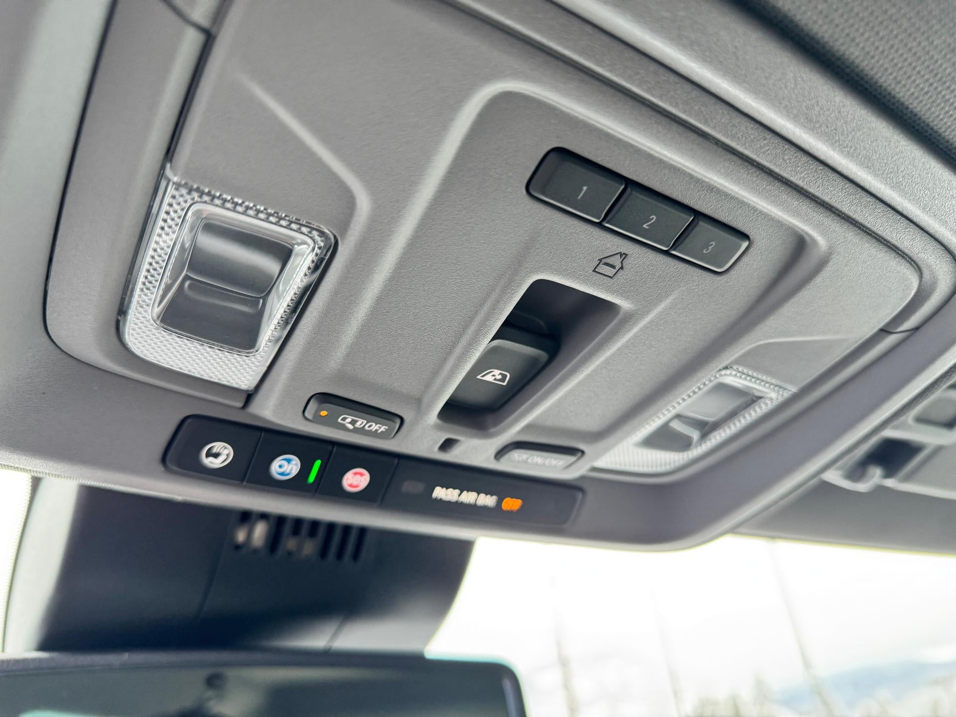 2026 Chevrolet Silverado 3500 HD LT / CREW / DMAX DIESEL / Z71 OFF ROAD / LONG BOX / LEATHER