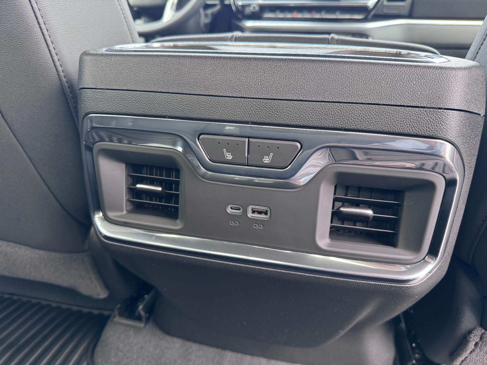 2026 Chevrolet Silverado 3500 HD LTZ / CREW / DMAX DIESEL / TRAIL BOSS / ADAPTIVE CRUISE / TECH PCKG / STANDARD BOX