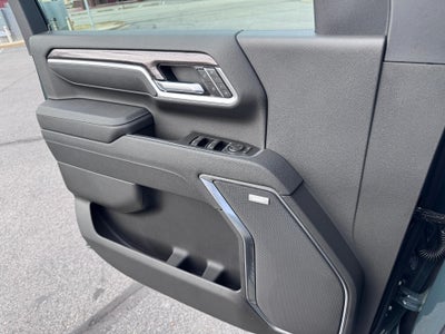 2026 Chevrolet Silverado 3500 HD LTZ / CREW / DMAX DIESEL / TRAIL BOSS / ADAPTIVE CRUISE / TECH PCKG / STANDARD BOX