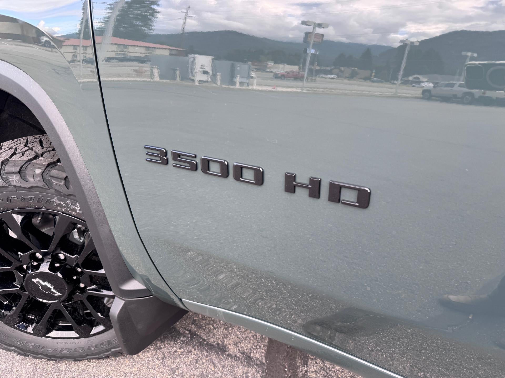 2026 Chevrolet Silverado 3500 HD LTZ / CREW / DMAX DIESEL / TRAIL BOSS / ADAPTIVE CRUISE / TECH PCKG / STANDARD BOX
