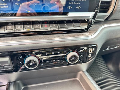 2026 Chevrolet Silverado 3500 HD LTZ / CREW / DMAX DIESEL / TRAIL BOSS / TECH PCKG / ADAPTIVE CRUISE / LONG BOX