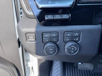 2026 Chevrolet Silverado 3500 HD LTZ / CREW / DMAX DIESEL / DUAL REAR WHEEL / TECH PCKG / ADAPTIVE CRUISE