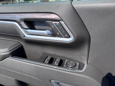 2026 Chevrolet Silverado 3500 HD LTZ / CREW / DMAX DIESEL / DUAL REAR WHEEL / TECH PCKG / ADAPTIVE CRUISE
