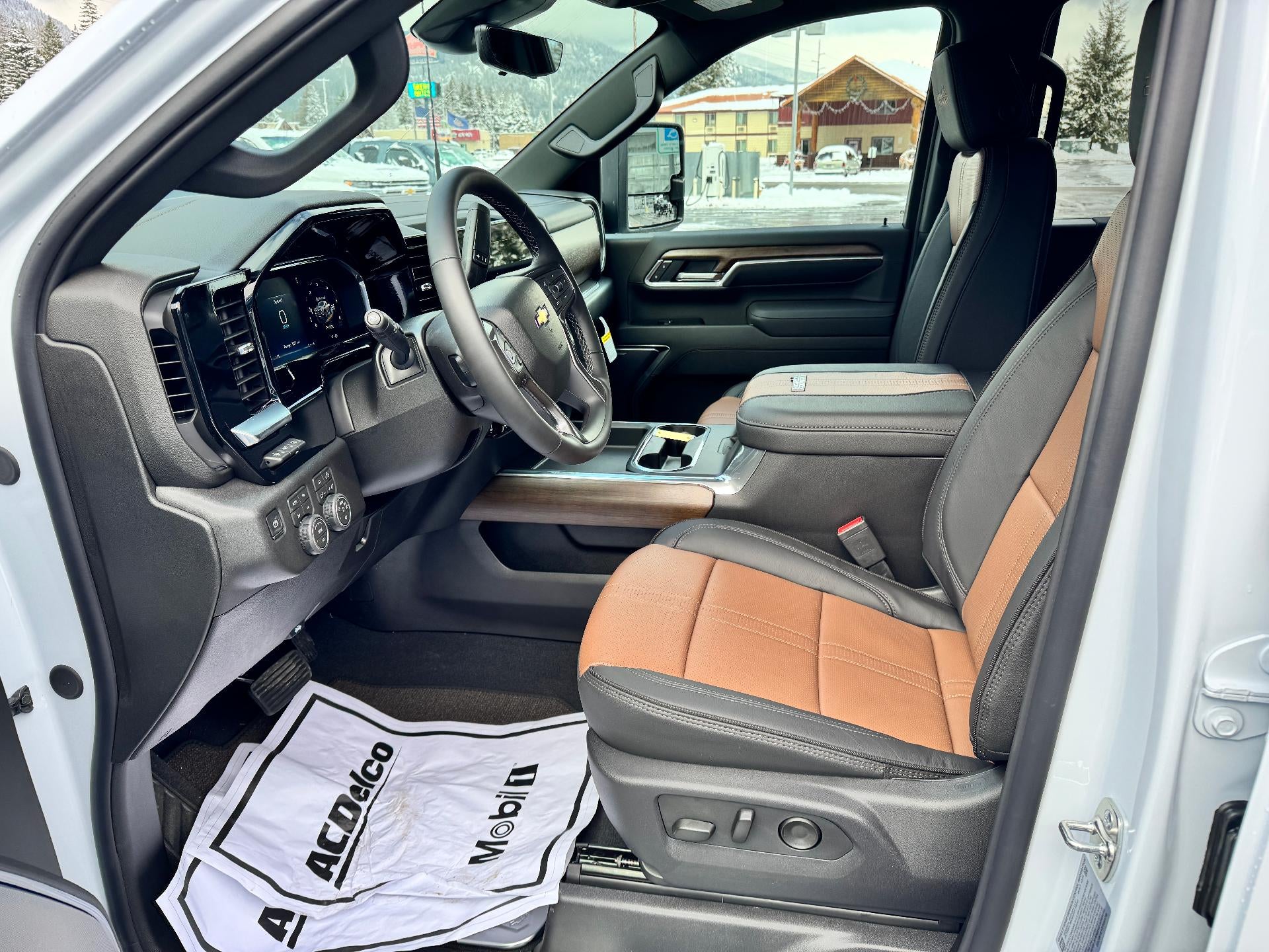 2026 Chevrolet Silverado 3500 HD HIGH COUNTRY / CREW / DMAX DIESEL / Z71 OFF ROAD / STANDARD BOX