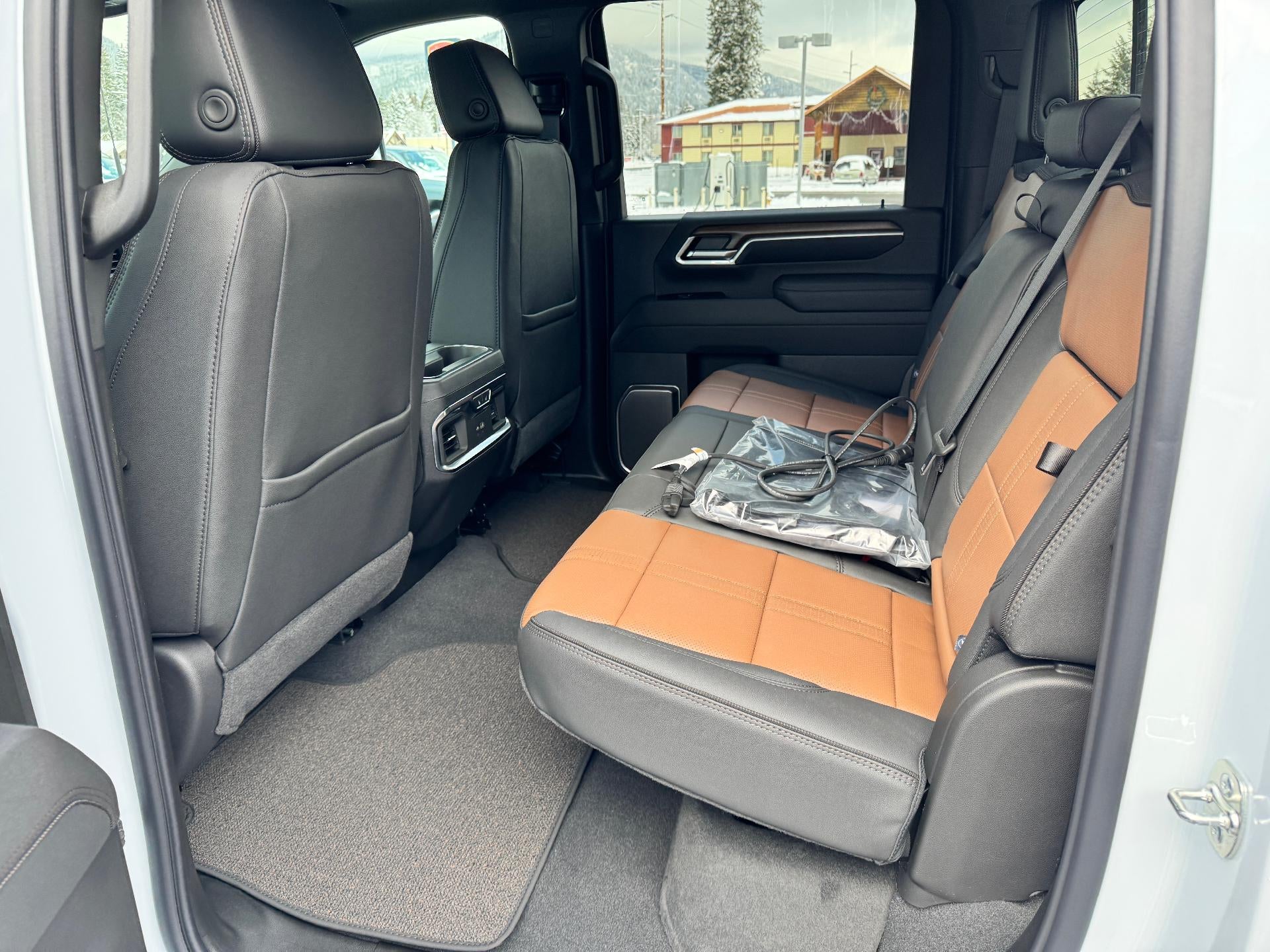 2026 Chevrolet Silverado 3500 HD HIGH COUNTRY / CREW / DMAX DIESEL / Z71 OFF ROAD / STANDARD BOX