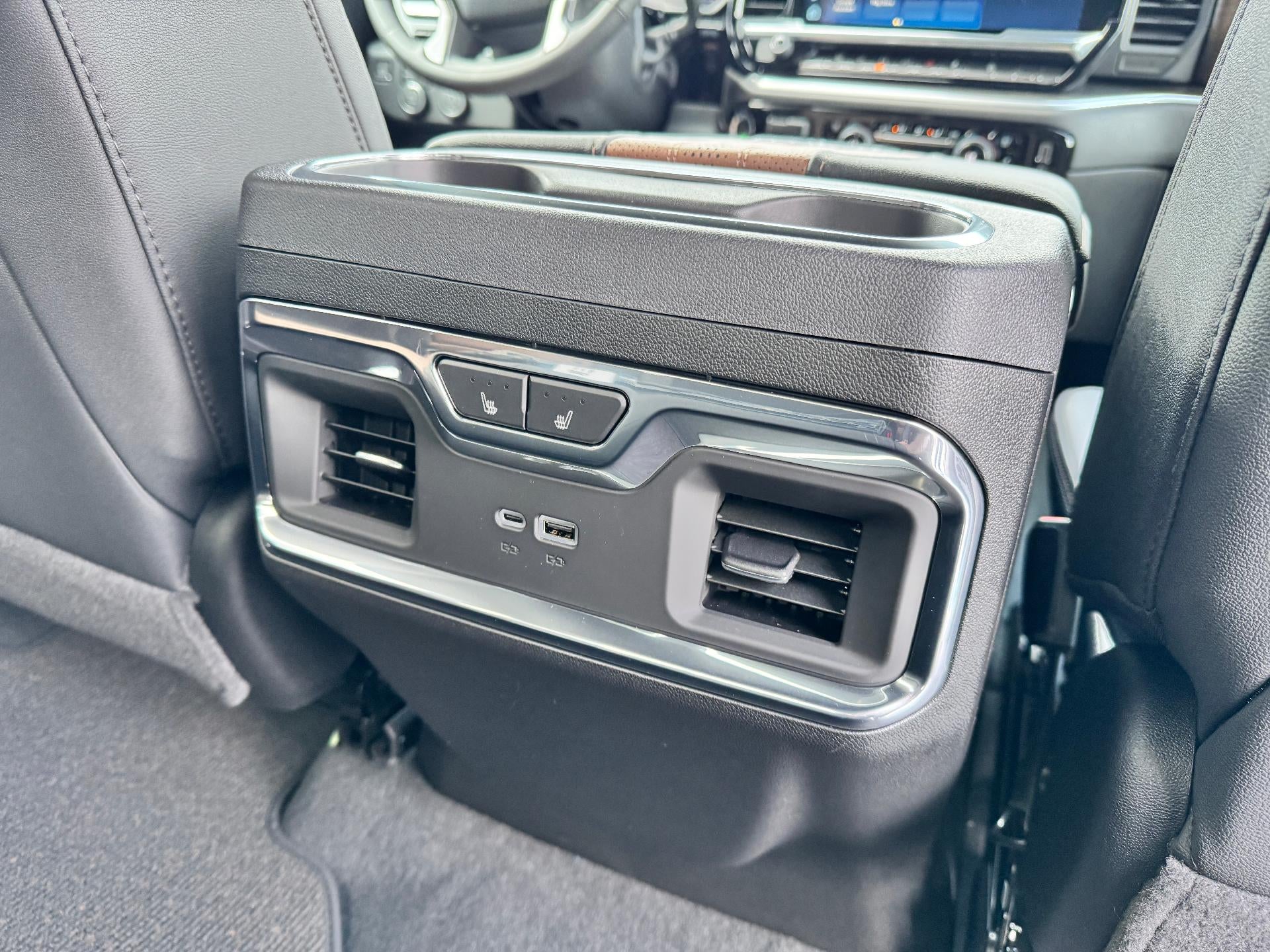 2026 Chevrolet Silverado 3500 HD HIGH COUNTRY / CREW / DMAX DIESEL / Z71 OFF ROAD / STANDARD BOX