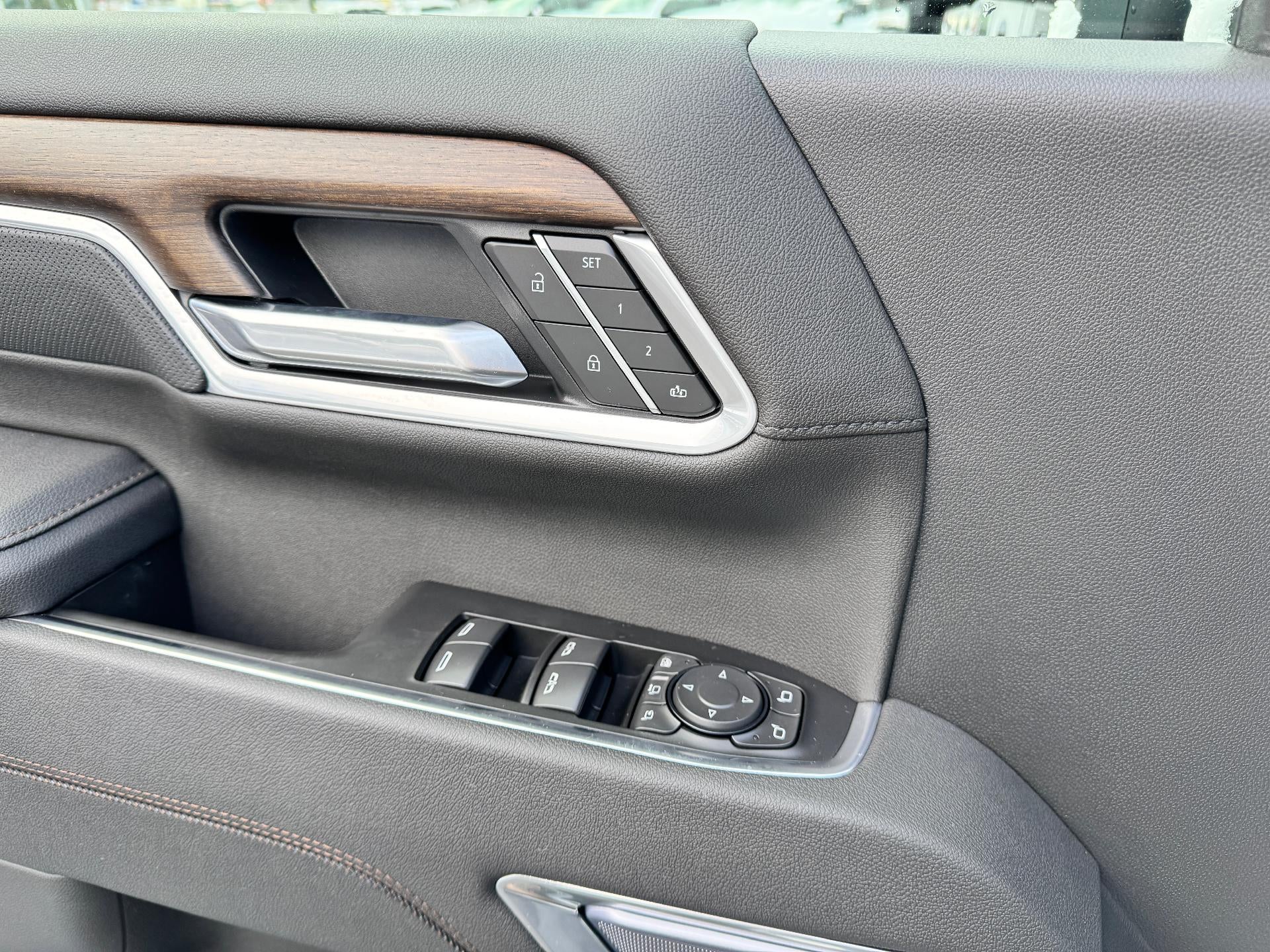 2026 Chevrolet Silverado 3500 HD HIGH COUNTRY / CREW / DMAX DIESEL / Z71 OFF ROAD / STANDARD BOX