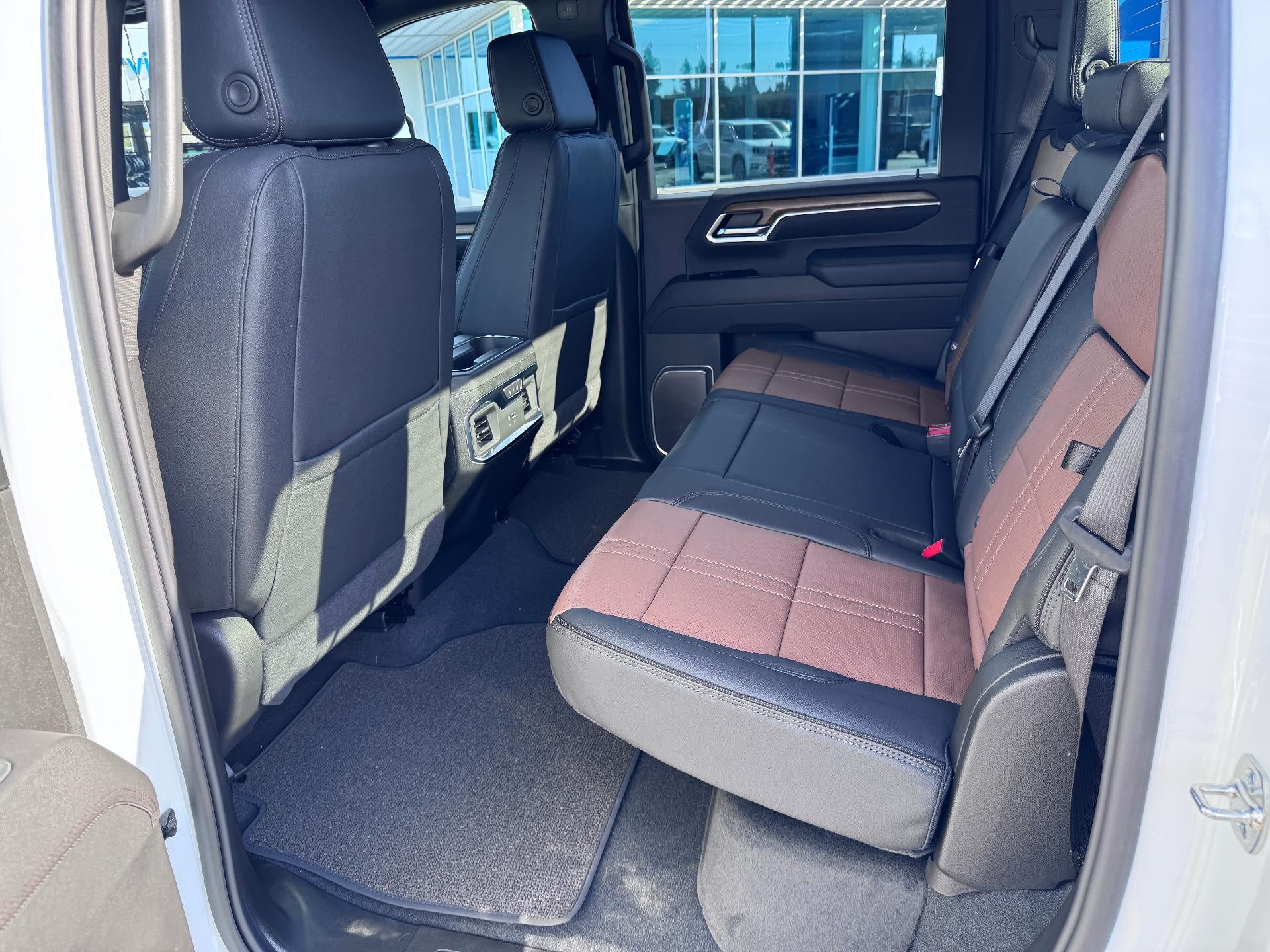 2026 Chevrolet Silverado 3500 HD HIGH COUNTRY / CREW / DMAX DIESEL / PREMIUM PCKG / Z71 OFF ROAD / STANDARD BOX