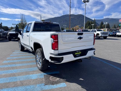 2026 Chevrolet Silverado 3500 HD HIGH COUNTRY / CREW / DMAX DIESEL / PREMIUM PCKG / Z71 OFF ROAD / STANDARD BOX