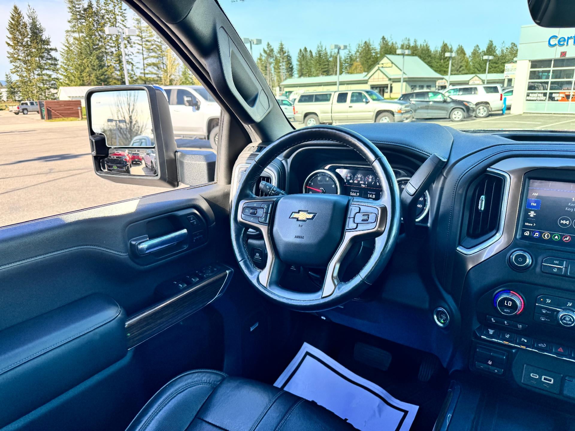 2020 Chevrolet Silverado 3500 HD HIGH COUNTRY / CREW / DMAX DIESEL / DUAL REAR WHEEL / LONG BOX / 35K MILES