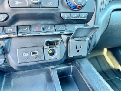 2020 Chevrolet Silverado 3500 HD HIGH COUNTRY / CREW / DMAX DIESEL / DUAL REAR WHEEL / LONG BOX / 35K MILES