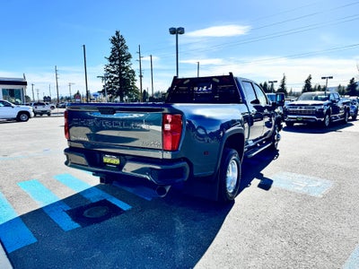 2020 Chevrolet Silverado 3500 HD HIGH COUNTRY / CREW / DMAX DIESEL / DUAL REAR WHEEL / LONG BOX / 35K MILES
