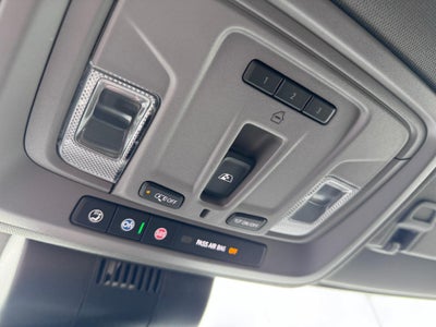 2026 Chevrolet Silverado 2500 HD LT / DOUBLE CAB / 6.6 LITER GAS V8 / Z71 OFF ROAD / STANDARD BOX