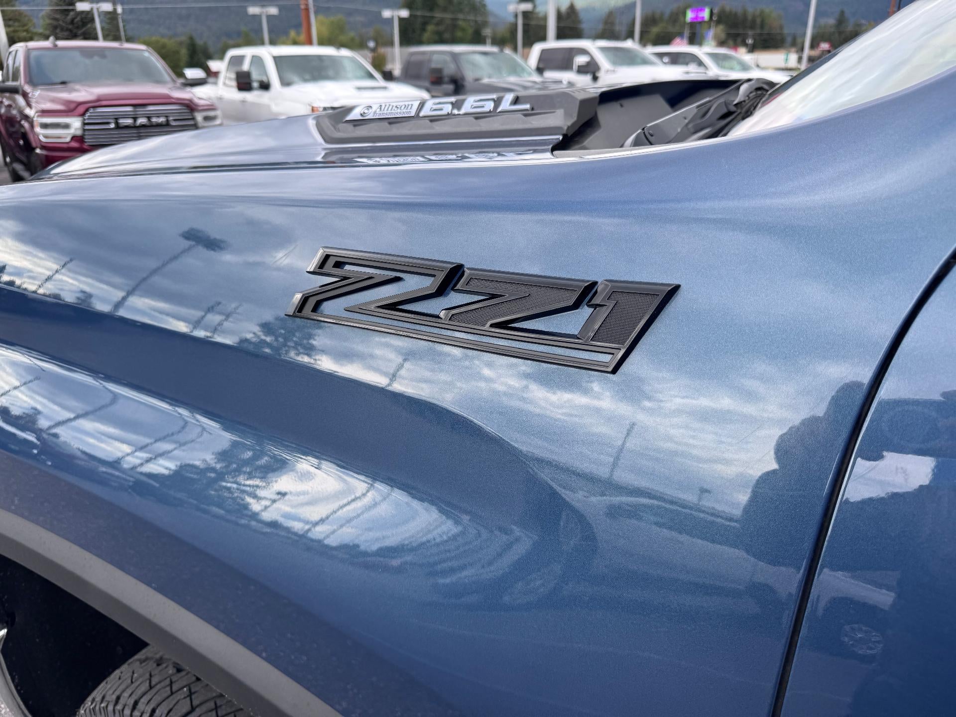 2026 Chevrolet Silverado 2500 HD LT / DOUBLE CAB / 6.6 LITER GAS V8 / Z71 OFF ROAD / STANDARD BOX