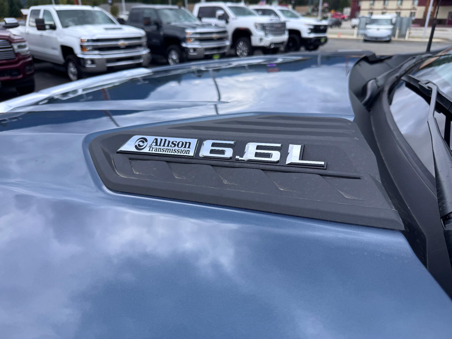 2026 Chevrolet Silverado 2500 HD LT / DOUBLE CAB / 6.6 LITER GAS V8 / Z71 OFF ROAD / STANDARD BOX