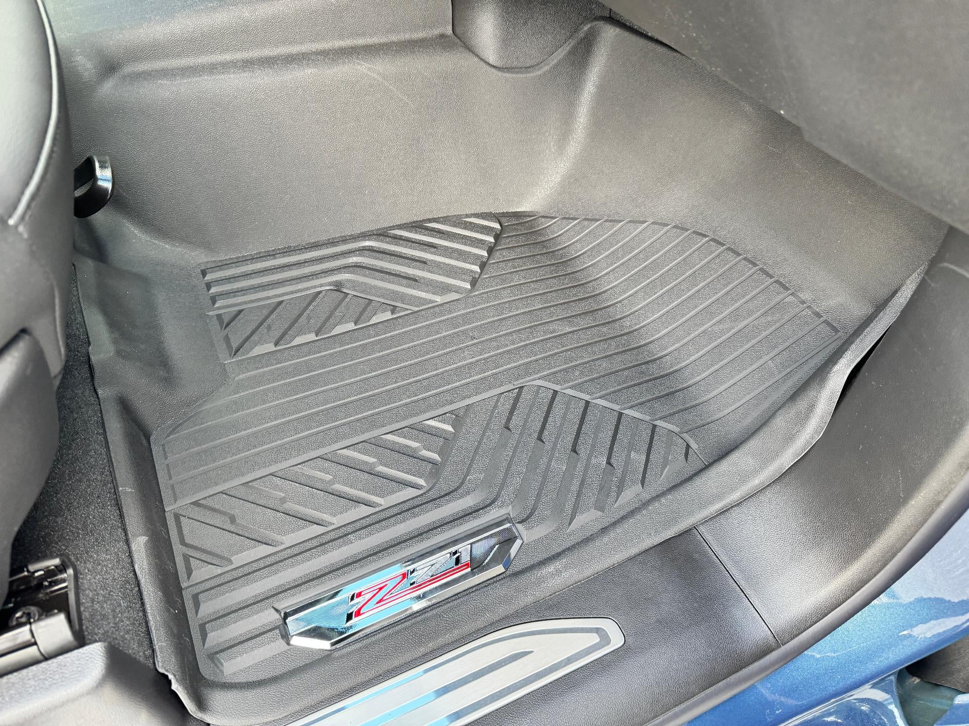 2026 Chevrolet Silverado 2500 HD LT / DOUBLE CAB / 6.6 LITER GAS V8 / Z71 OFF ROAD / LEATHER / STANDARD BOX