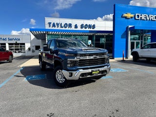 2026 Chevrolet Silverado 2500 HD LT / DOUBLE CAB / 6.6 LITER GAS V8 / Z71 OFF ROAD / LEATHER / STANDARD BOX