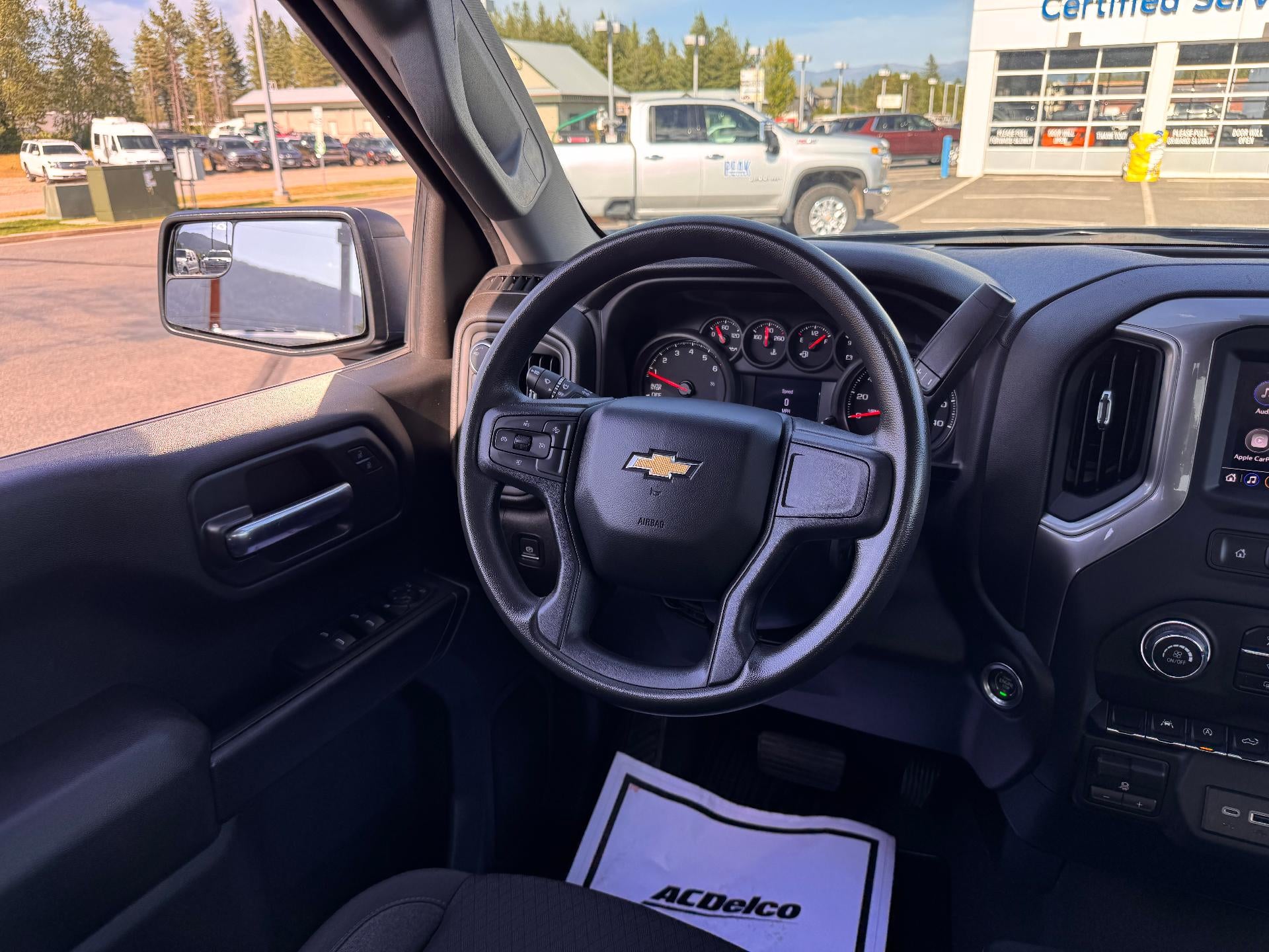 2024 Chevrolet Silverado 1500 CUSTOM / CREW / 2.7 TURBOMAX / SHORT BOX / 1 OWNER / WARRANTY