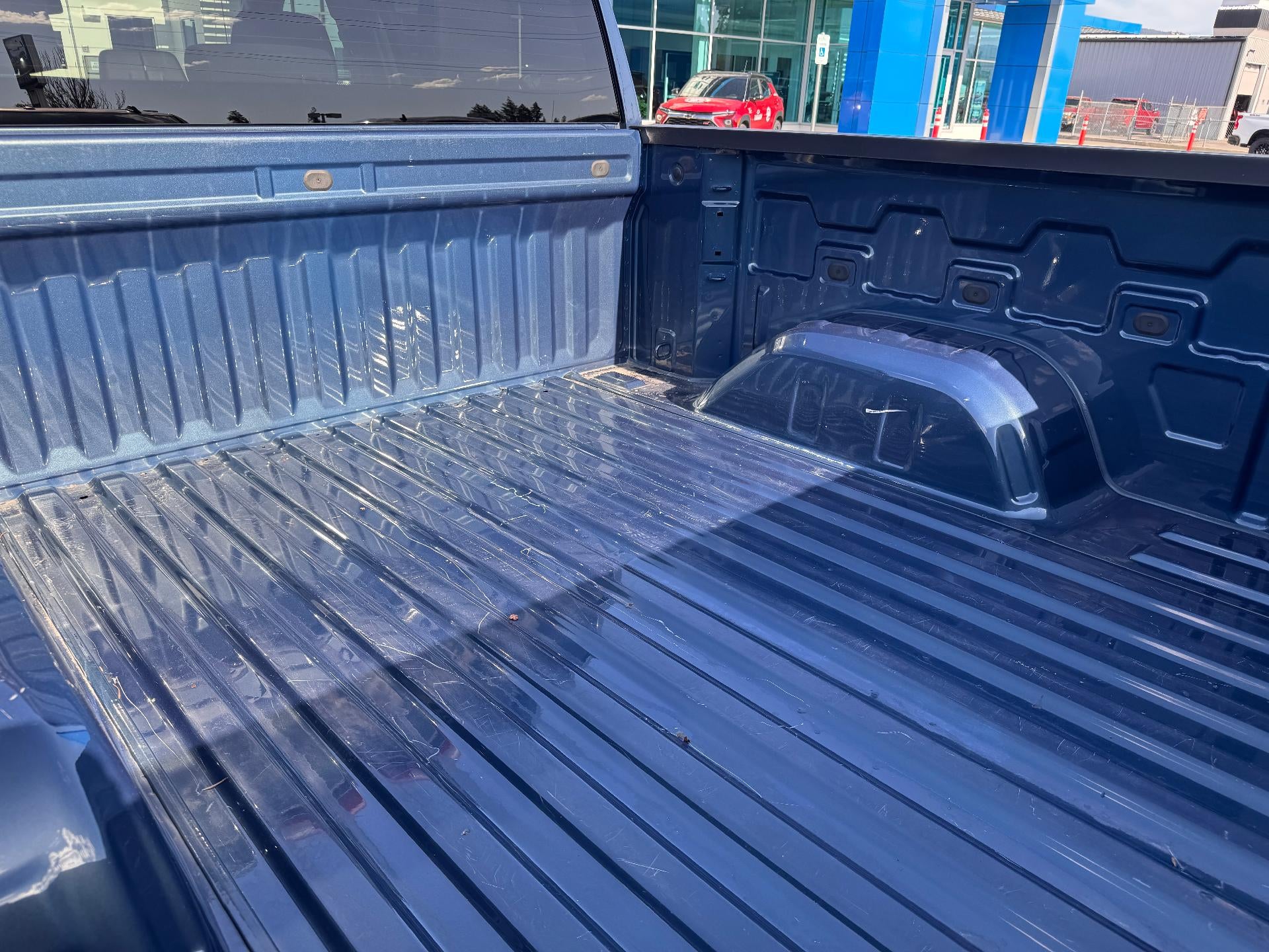2024 Chevrolet Silverado 1500 CUSTOM / CREW / 2.7 TURBOMAX / SHORT BOX / 1 OWNER / WARRANTY