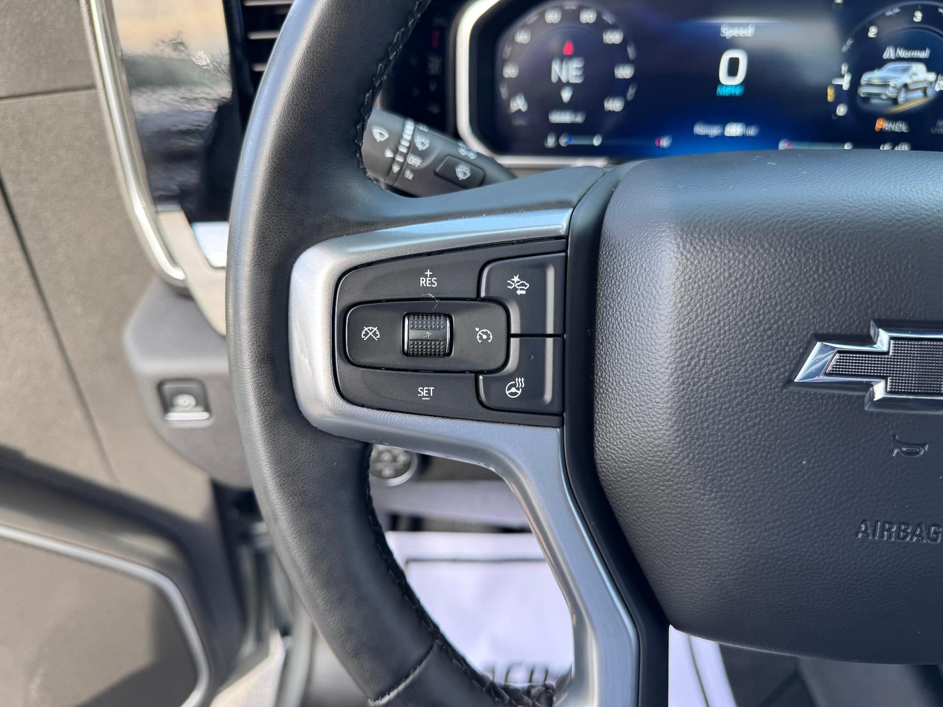 2026 Chevrolet Silverado 1500 RST / CREW / 2.7 TURBOMAX / SELECT PCKG / HEATED SEATS / 15K MILES / WARRANTY