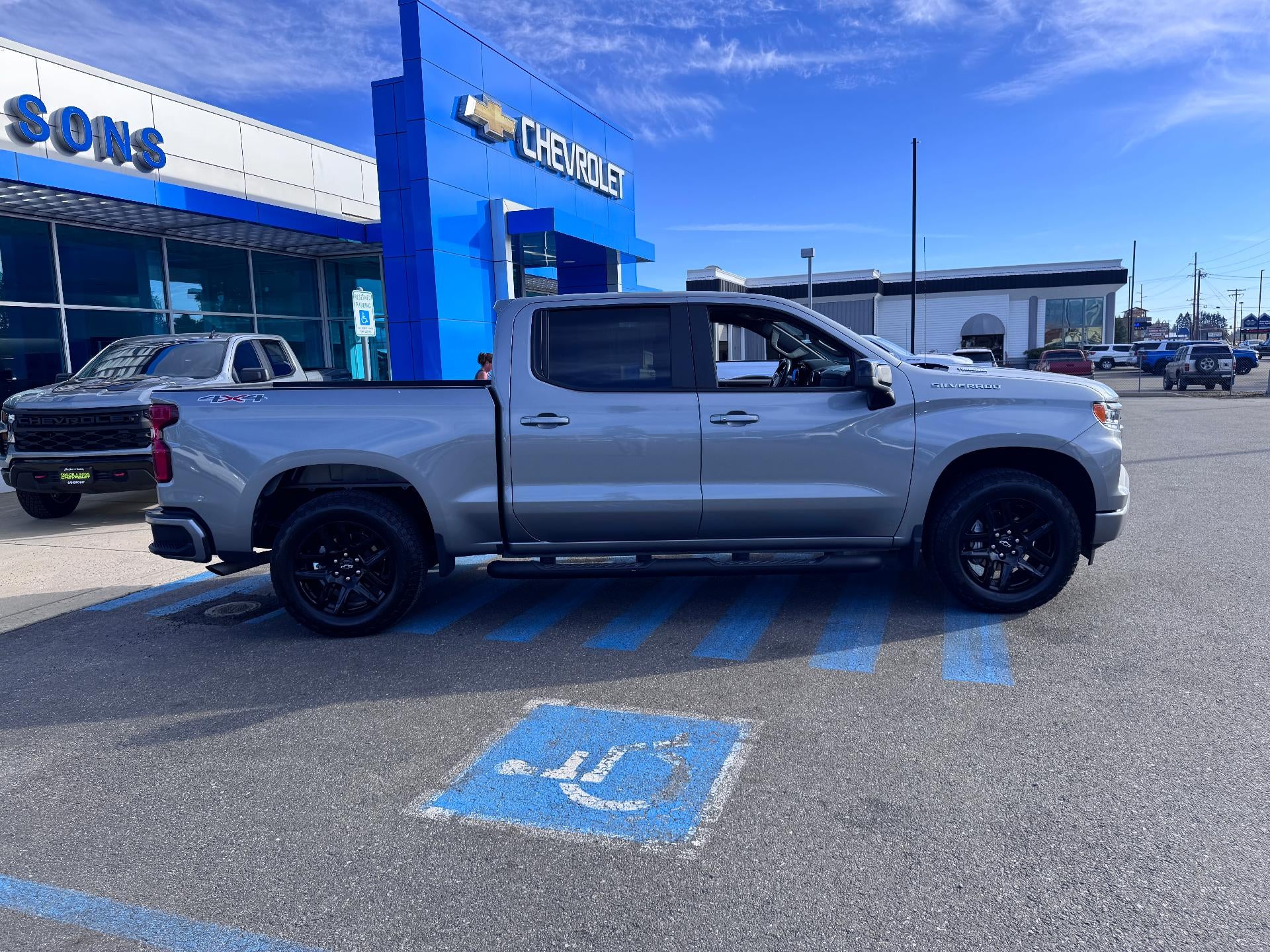 2026 Chevrolet Silverado 1500 RST / CREW / 2.7 TURBOMAX / SELECT PCKG / HEATED SEATS / 15K MILES / WARRANTY