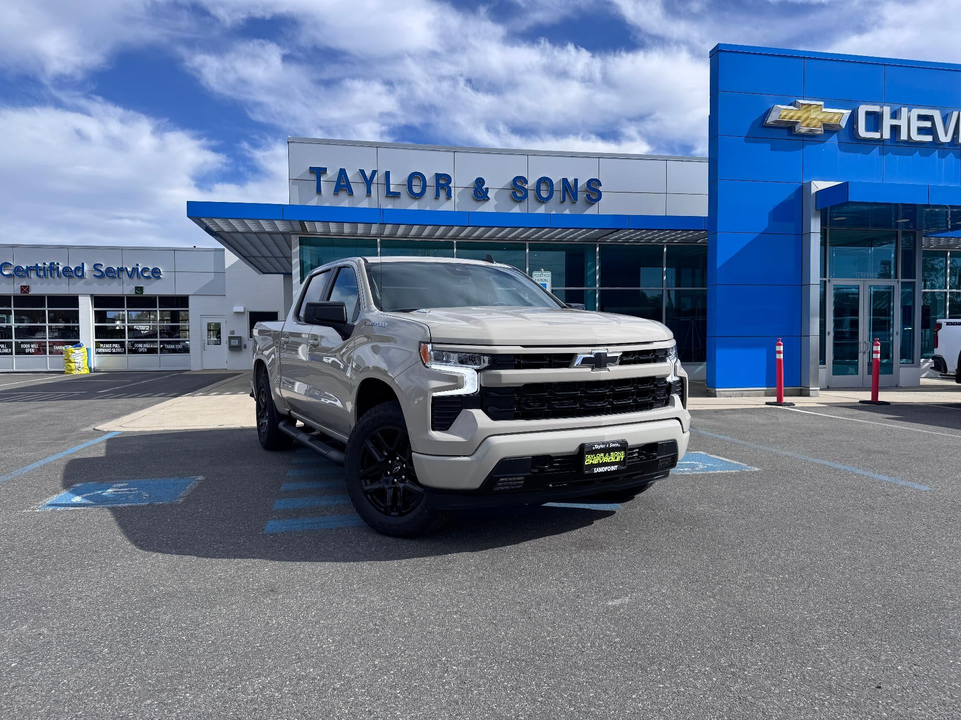 2026 Chevrolet Silverado 1500 RST / CREW / 2.7 TURBOMAX / SELECT PCKG / SHORT BOX