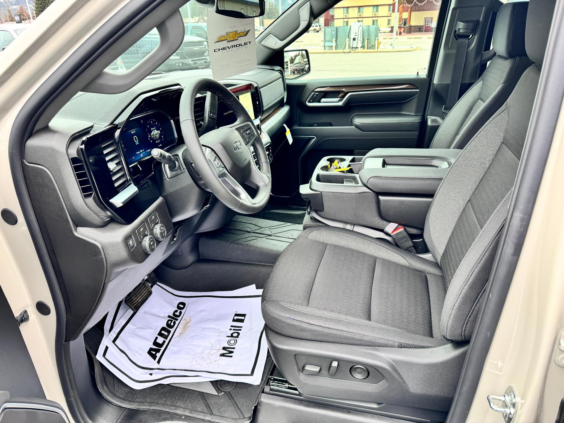 2026 Chevrolet Silverado 1500 RST / CREW / 2.7 LITER TURBOMAX / SELECT PCKG / SHORT BOX