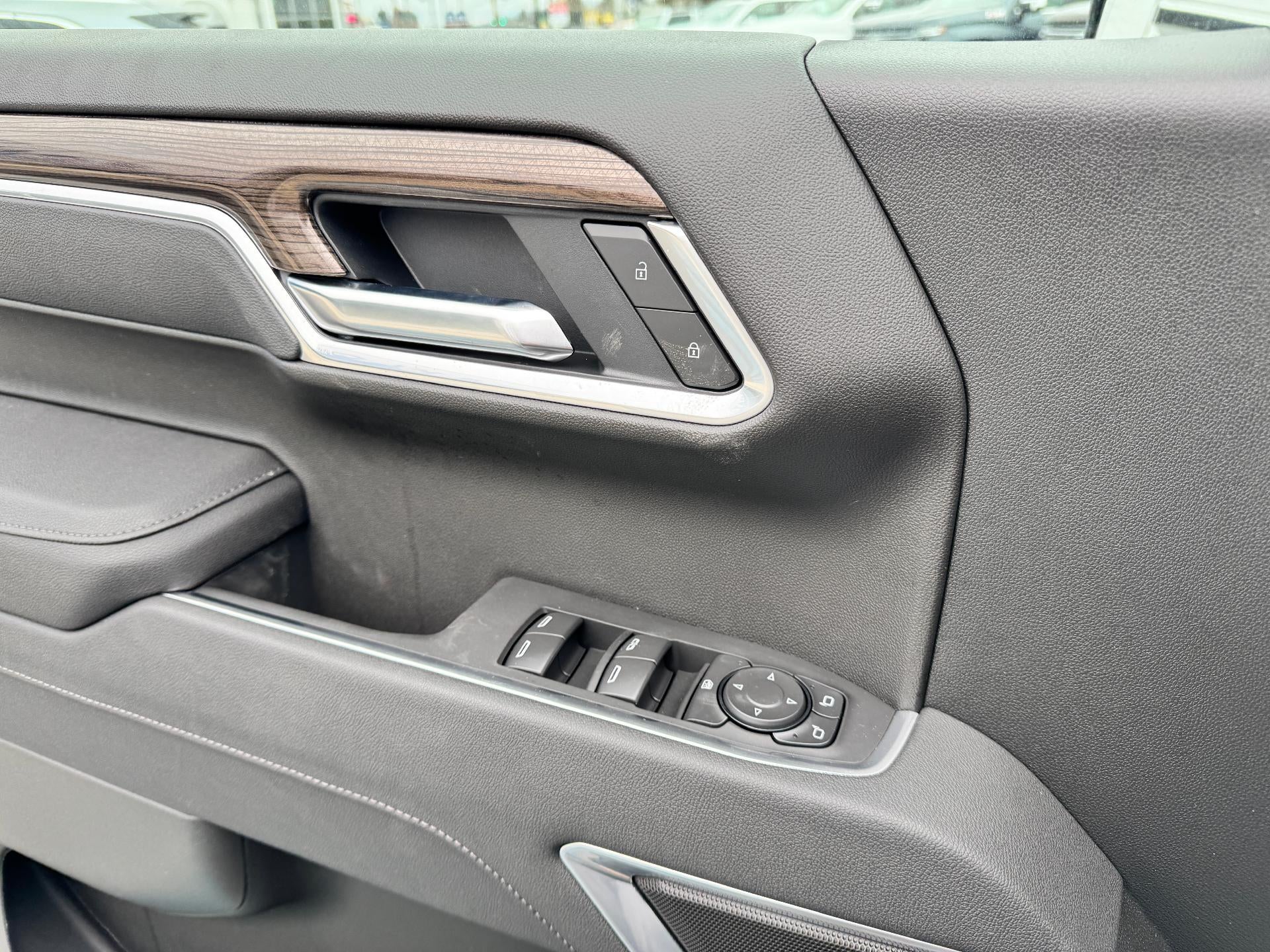 2026 Chevrolet Silverado 1500 RST / CREW / 2.7 LITER TURBOMAX / SELECT PCKG / SHORT BOX