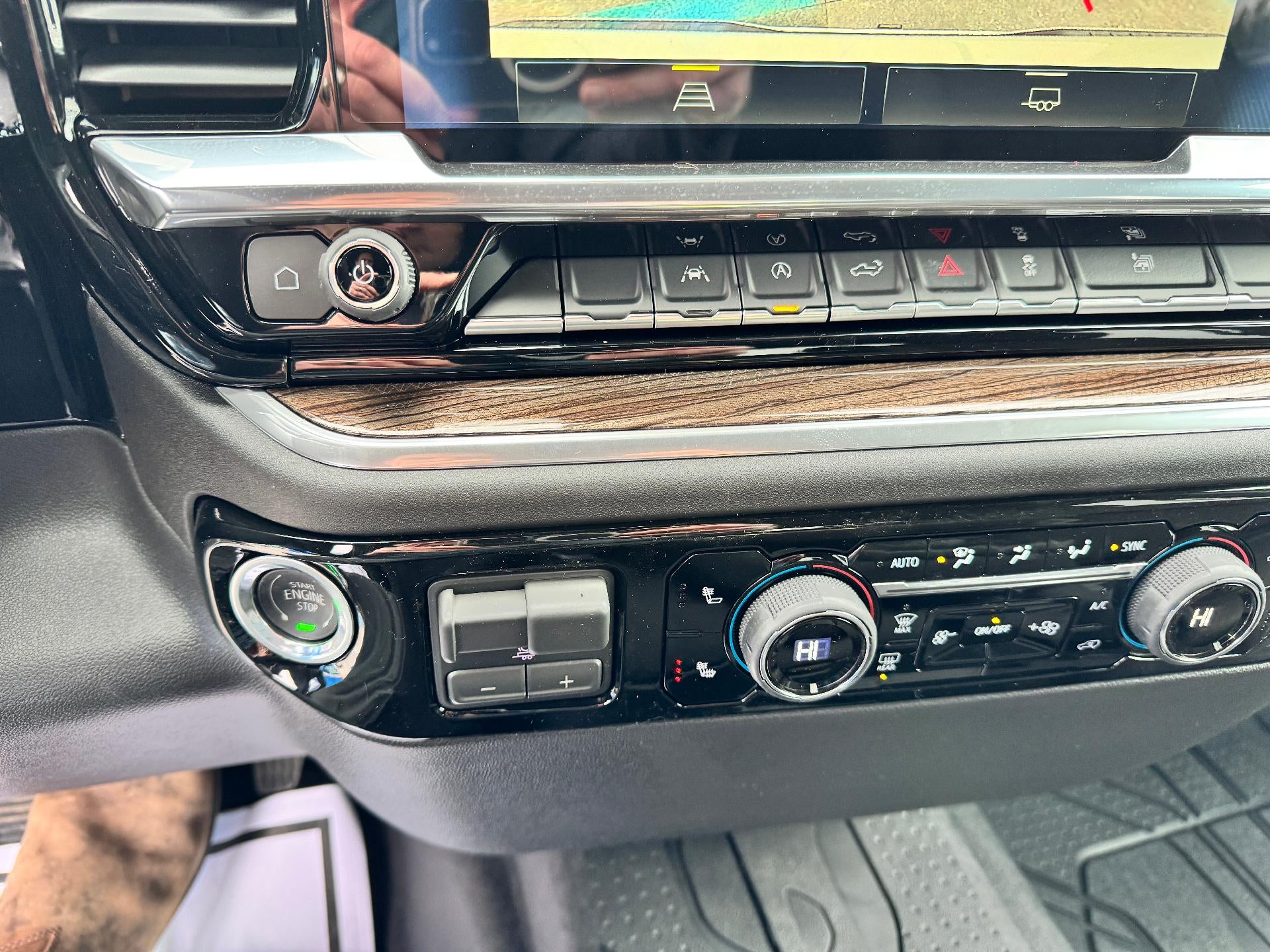 2026 Chevrolet Silverado 1500 RST / CREW / 2.7 LITER TURBOMAX / SELECT PCKG / SHORT BOX