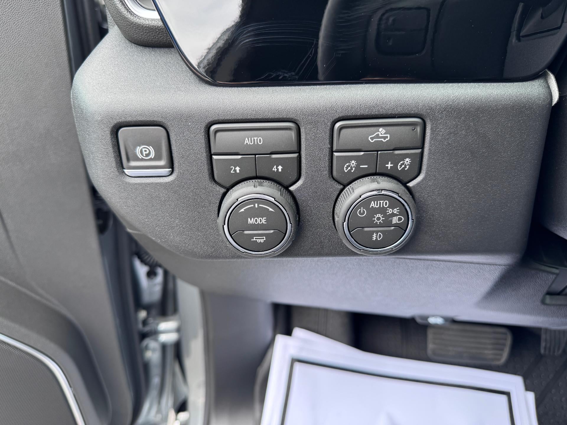 2026 Chevrolet Silverado 1500 RST / CREW / 2.7 TURBOMAX / SELECT PCKG / SHORT BOX