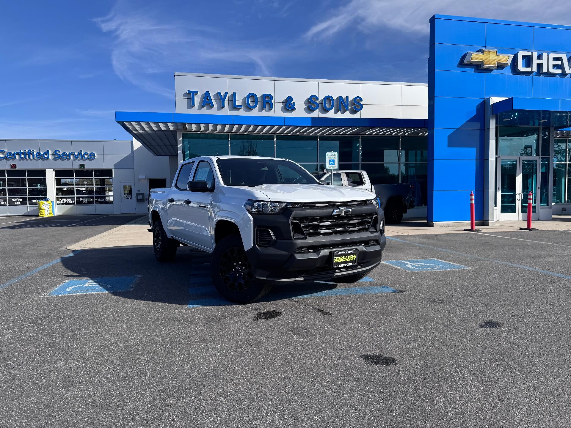2026 Chevrolet Colorado CUSTOM / CREW / 2.7 TURBOMAX / BEDLINER / TOW PCKG