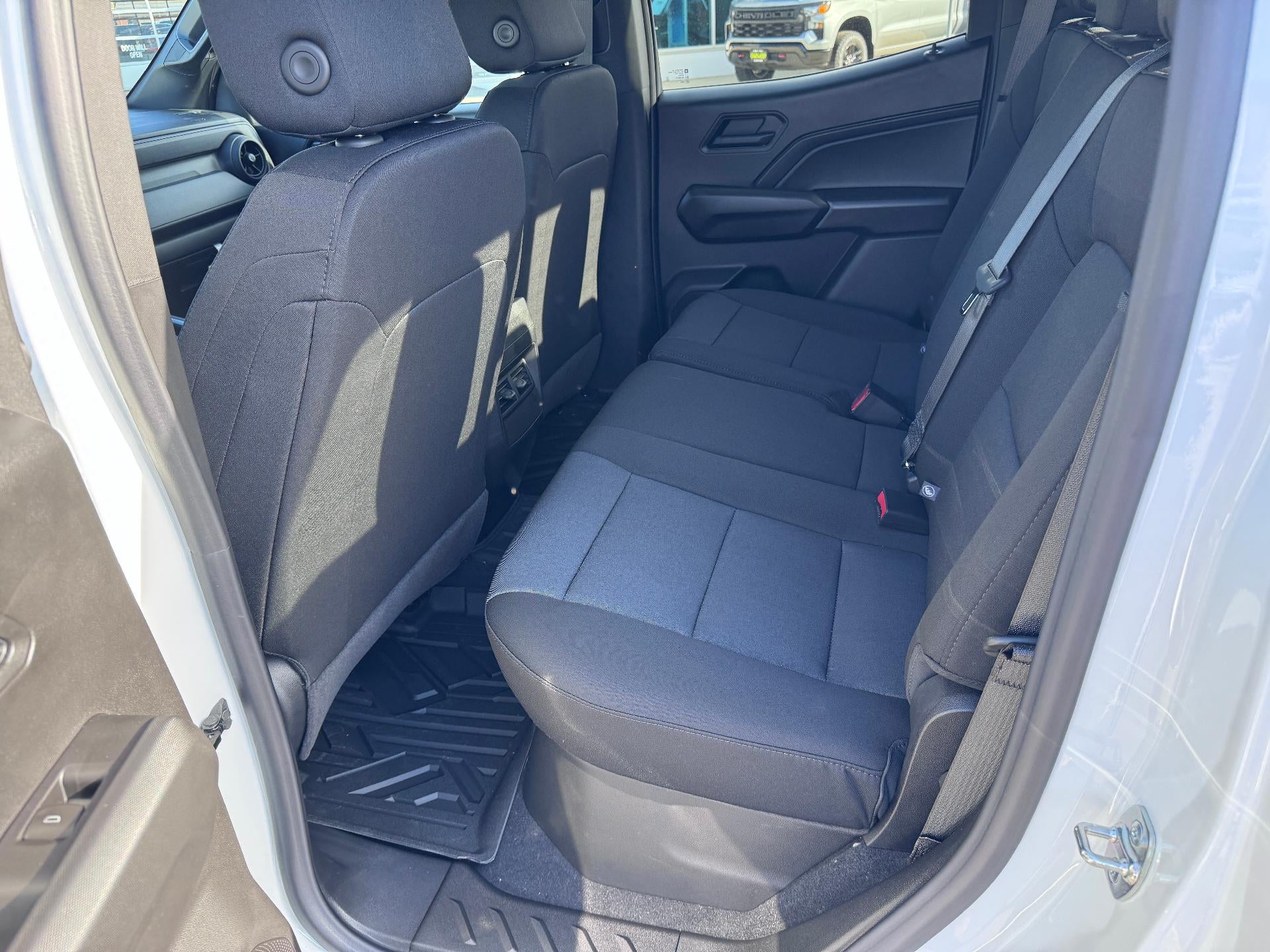 2026 Chevrolet Colorado CUSTOM / CREW / 2.7 TURBOMAX / BEDLINER / TOW PCKG