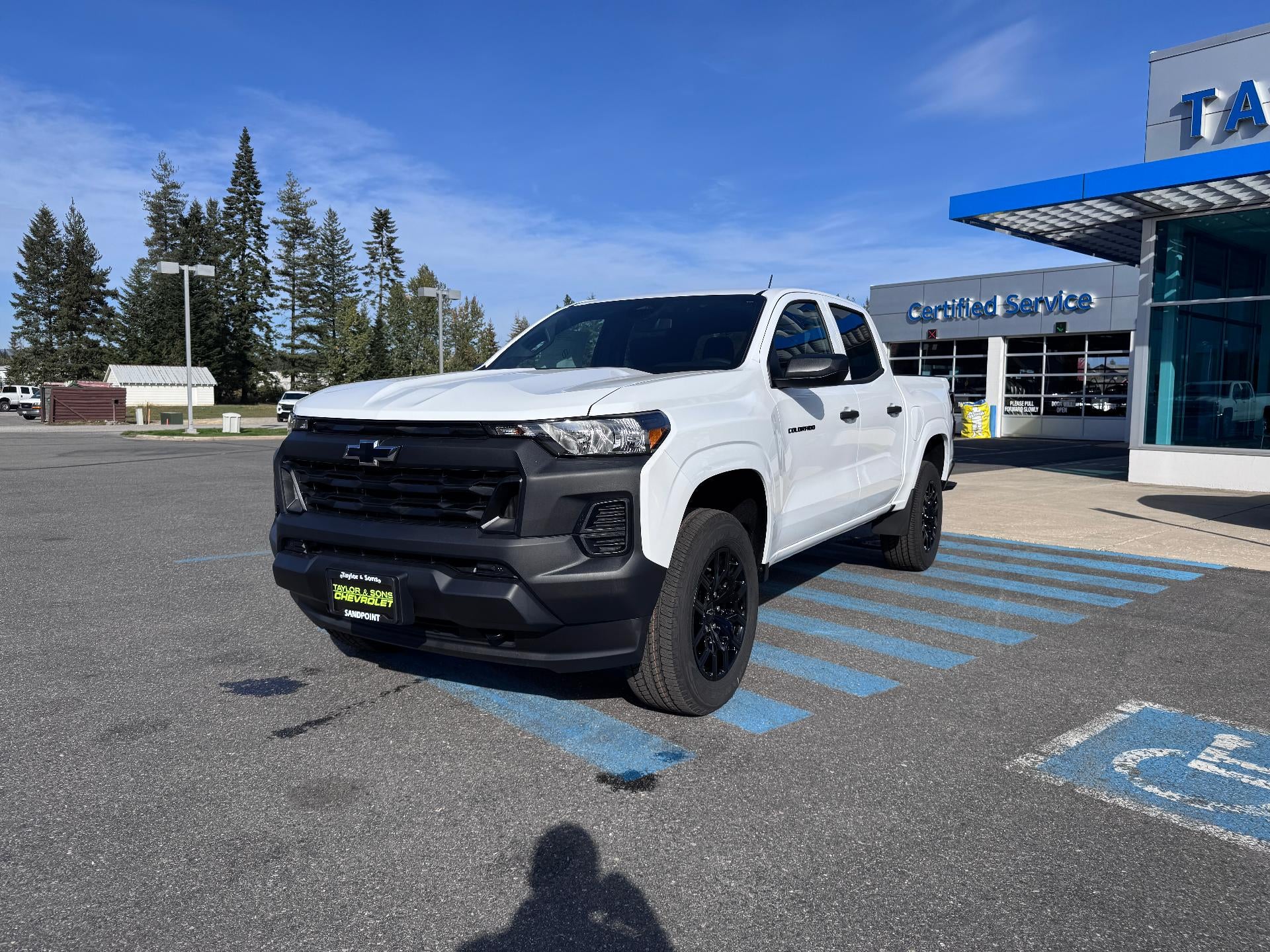 2026 Chevrolet Colorado CUSTOM / CREW / 2.7 TURBOMAX / BEDLINER / TOW PCKG