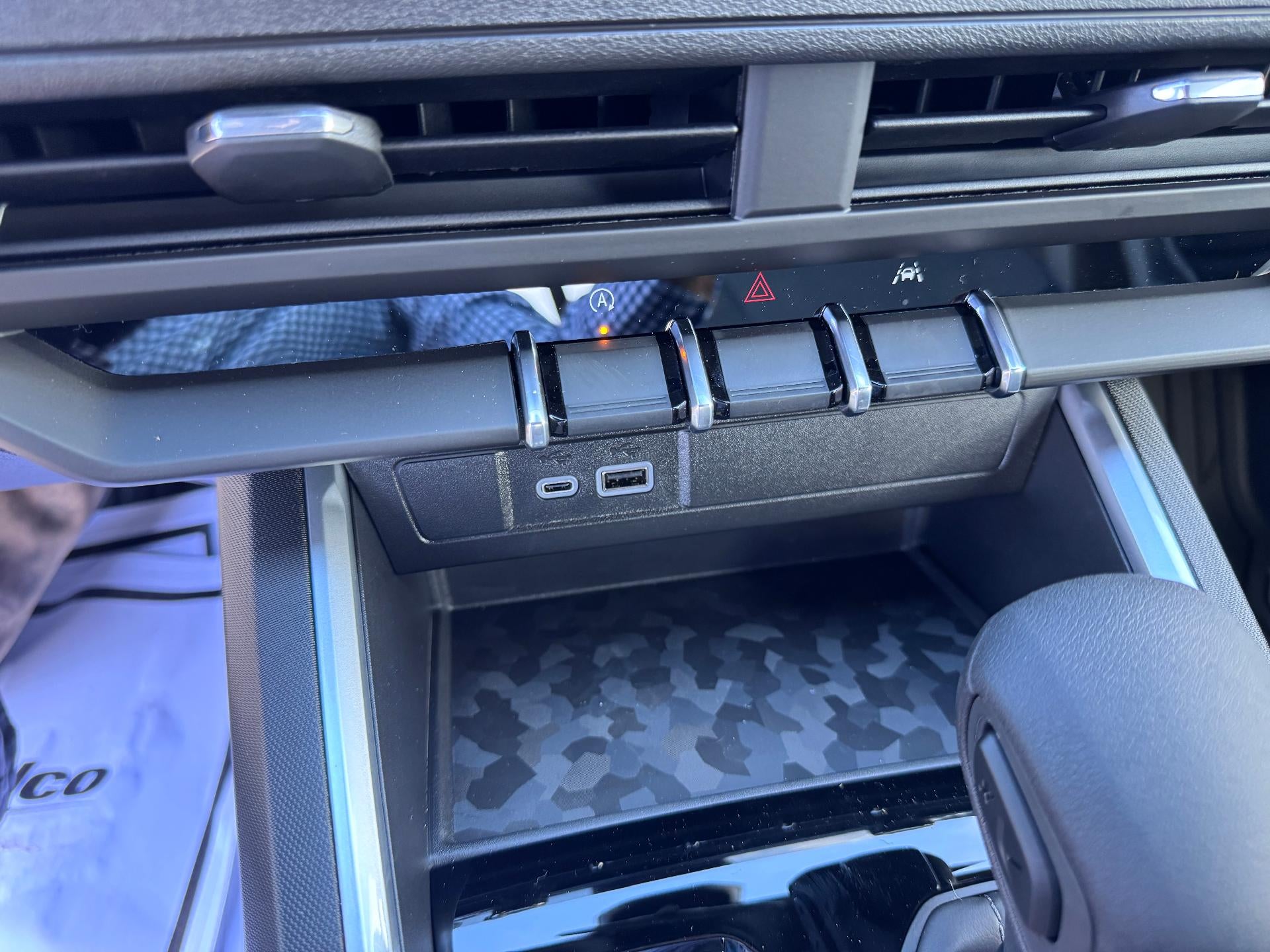 2026 Chevrolet Colorado CUSTOM / CREW / 2.7 TURBOMAX / BEDLINER / TOW PCKG