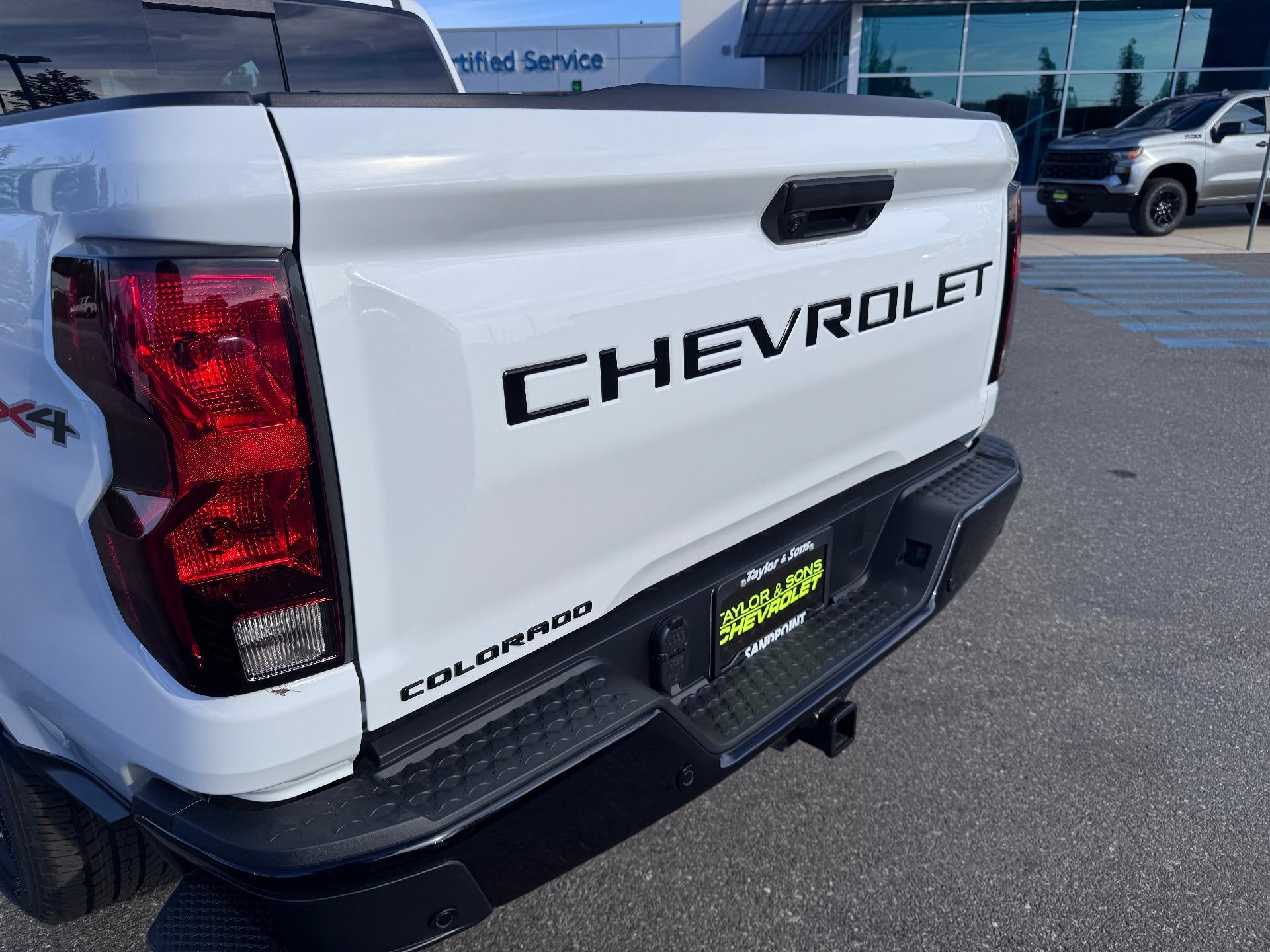 2026 Chevrolet Colorado CUSTOM / CREW / 2.7 TURBOMAX / BEDLINER / TOW PCKG