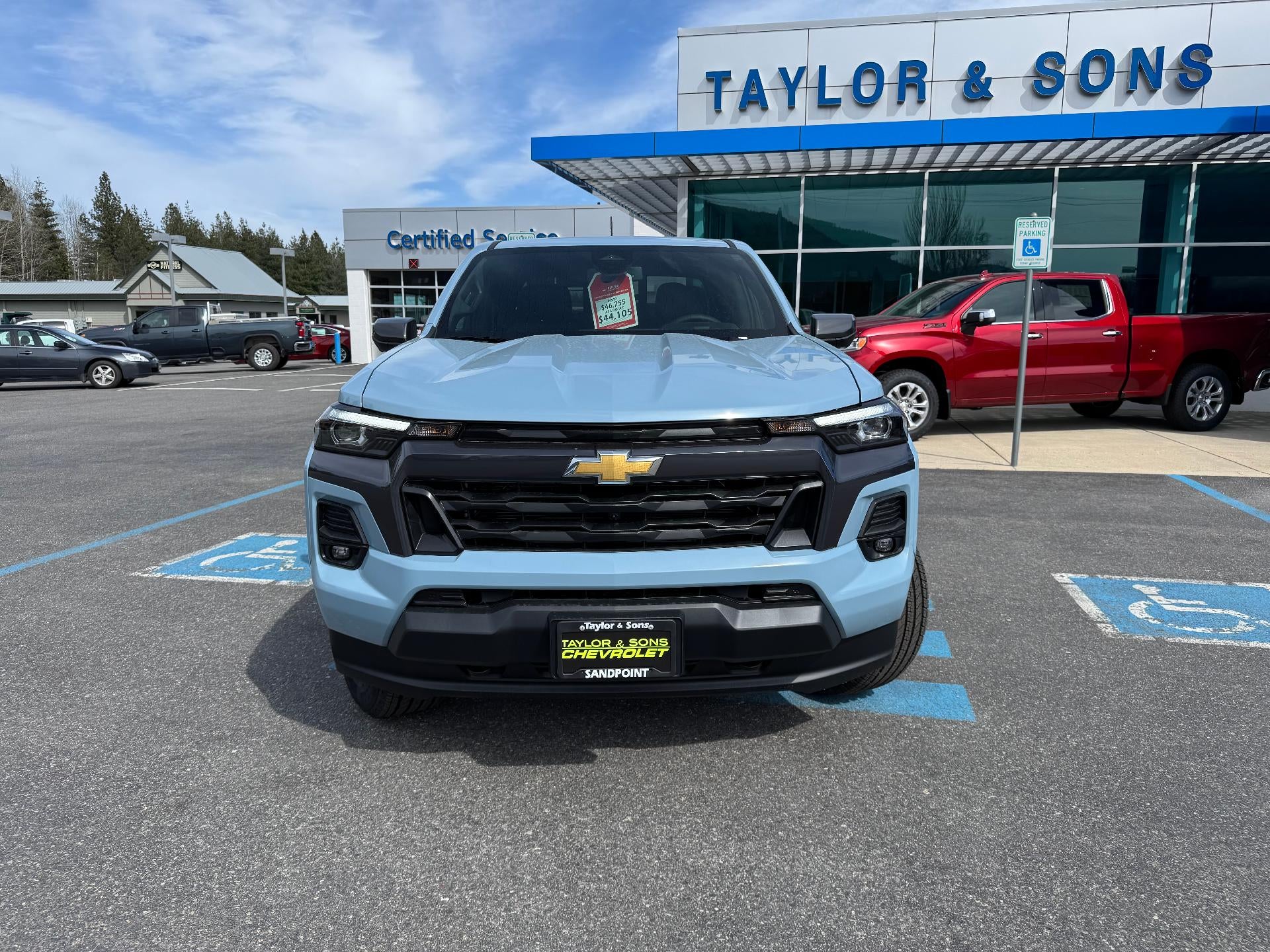 2025 Chevrolet Colorado LT / CREW / 2.7 TURBOMAX / ADAPTIVE CRUISE / HEATED SEATS