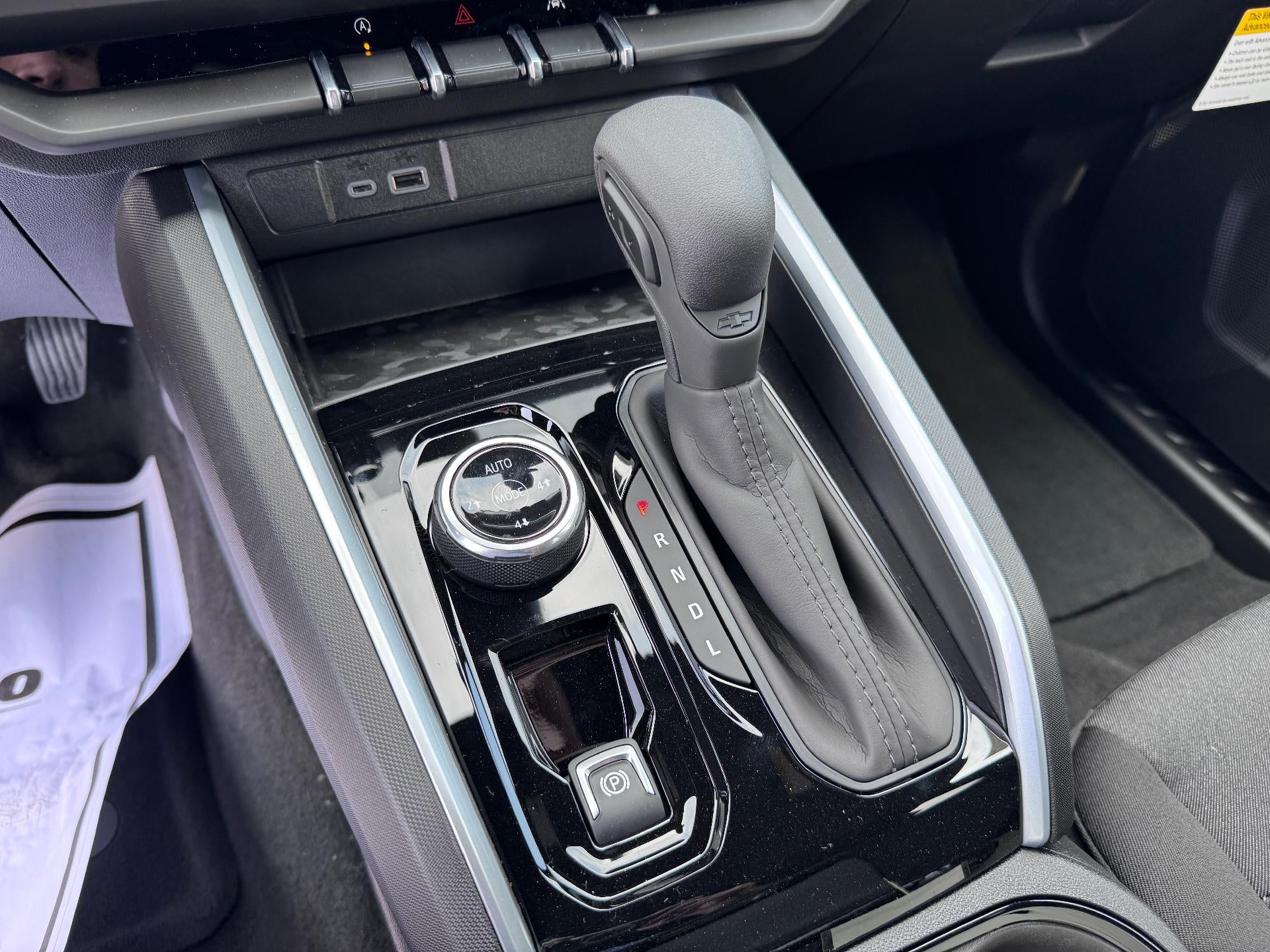 2026 Chevrolet Colorado Trail Boss - Photo 32