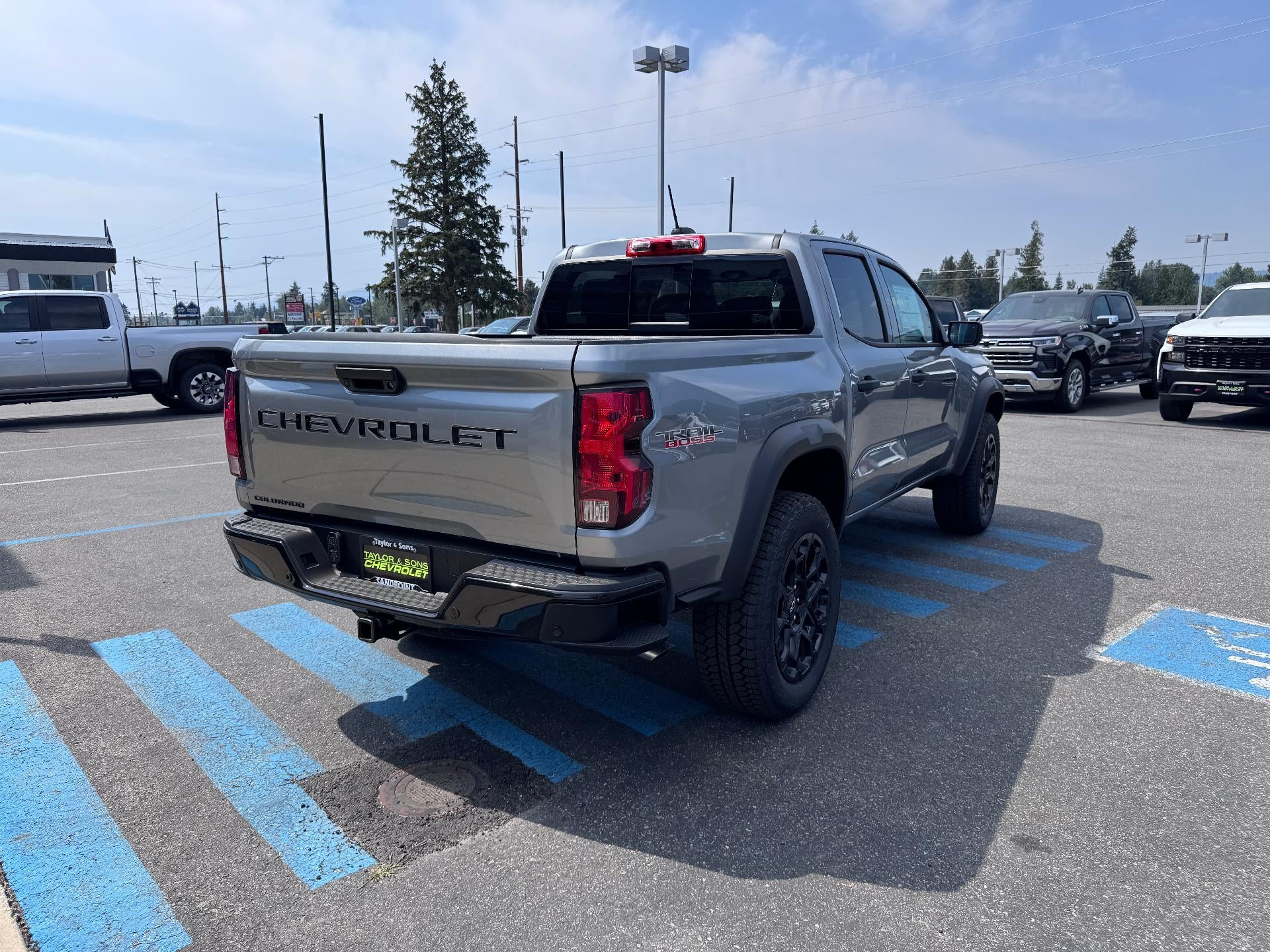 2026 Chevrolet Colorado Trail Boss - Photo 7