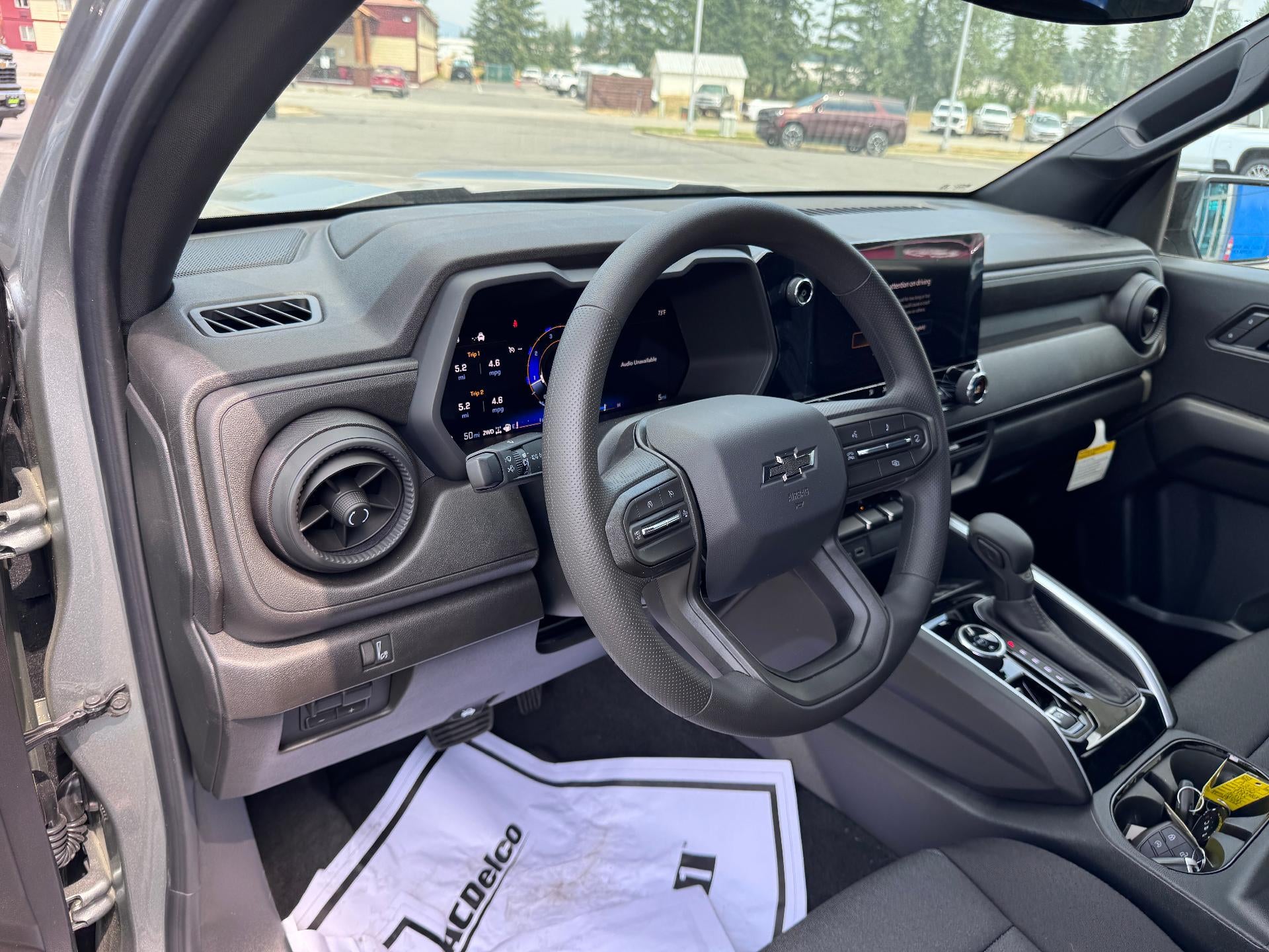 2026 Chevrolet Colorado Trail Boss - Photo 9