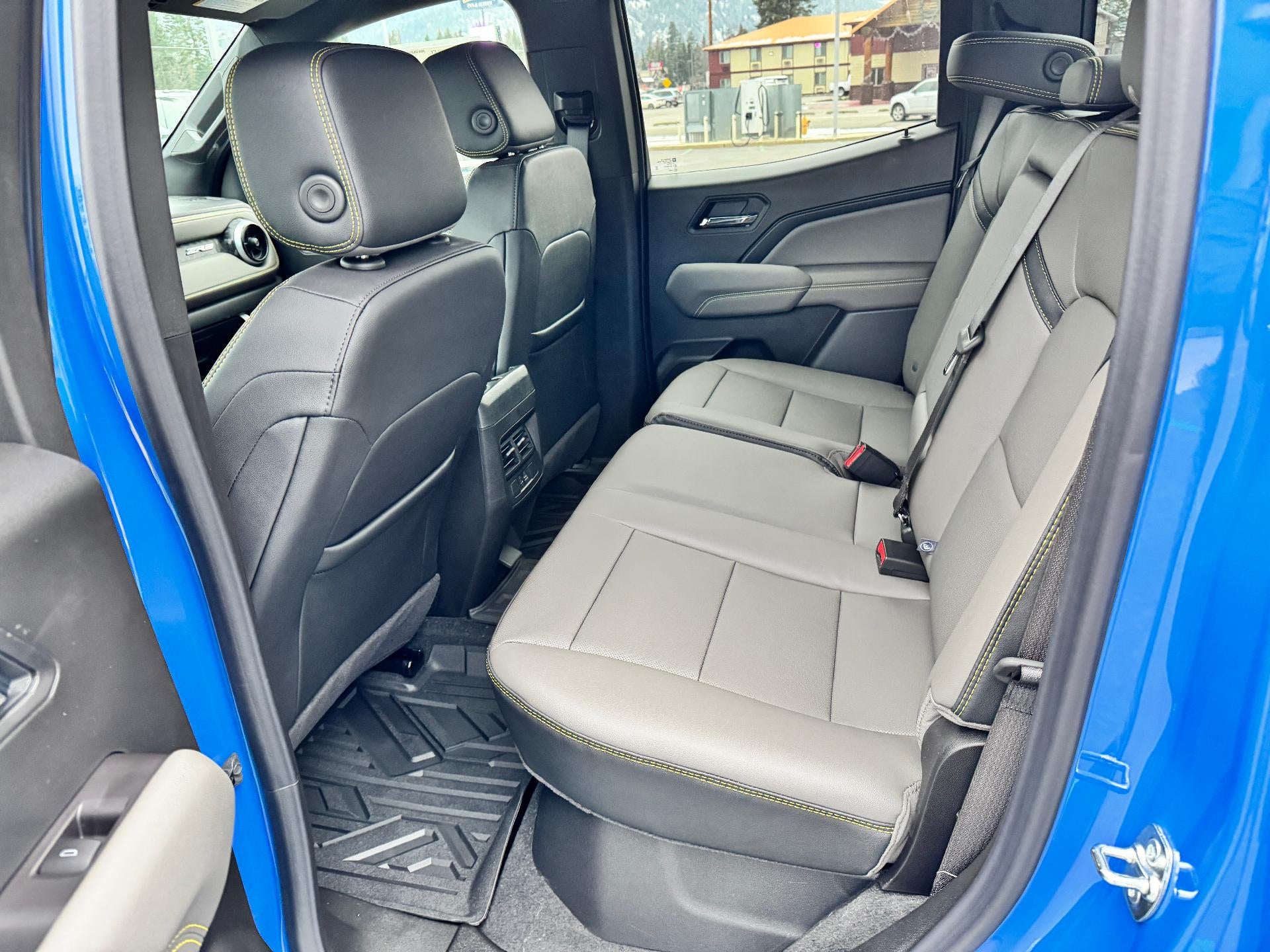 2026 Chevrolet Colorado ZR2 OFF ROAD / CREW / 2.7 TURBOMAX / ADAPTIVE CRUISE / SURROUND VISION