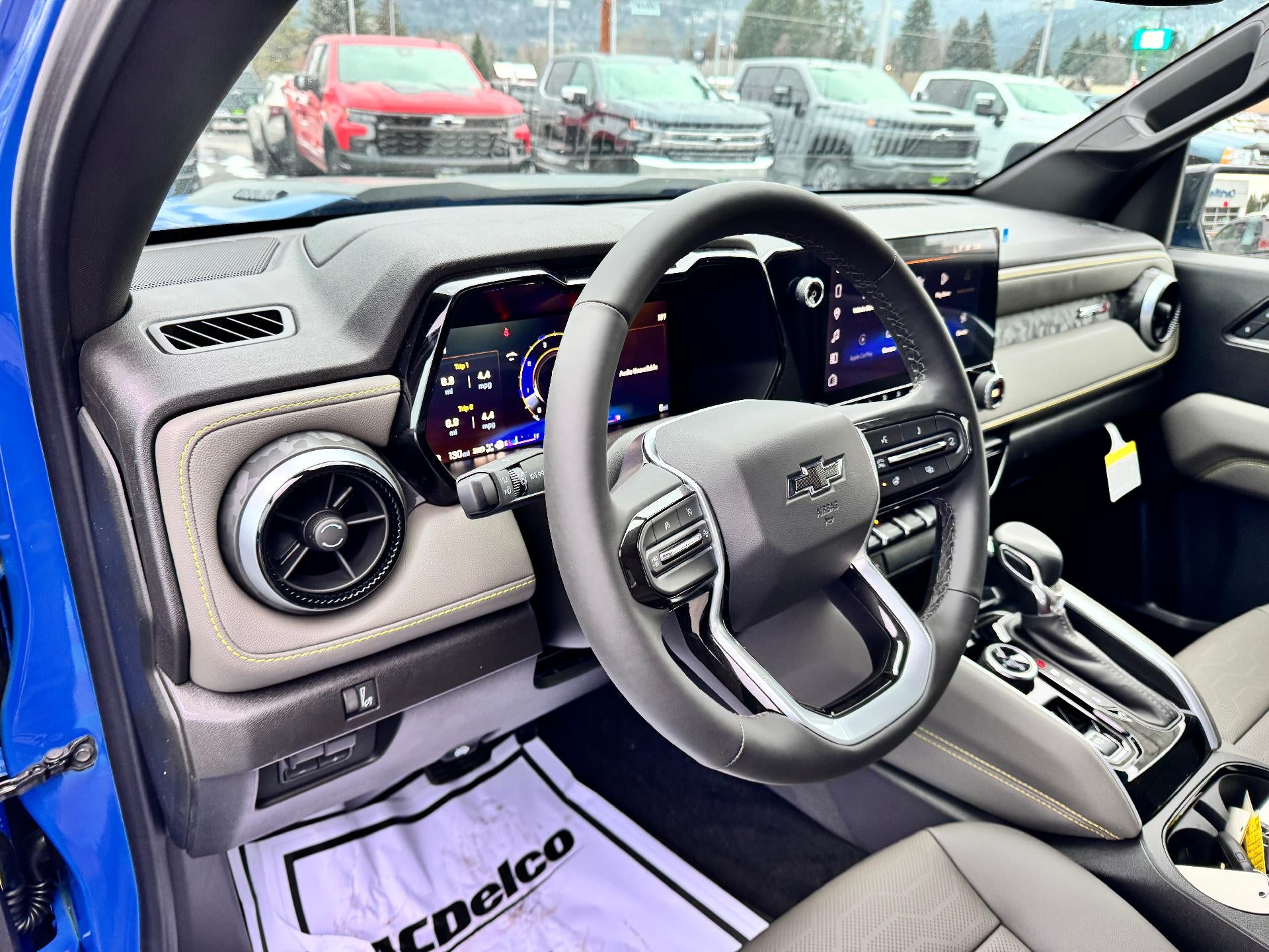 2026 Chevrolet Colorado ZR2 OFF ROAD / CREW / 2.7 TURBOMAX / ADAPTIVE CRUISE / SURROUND VISION