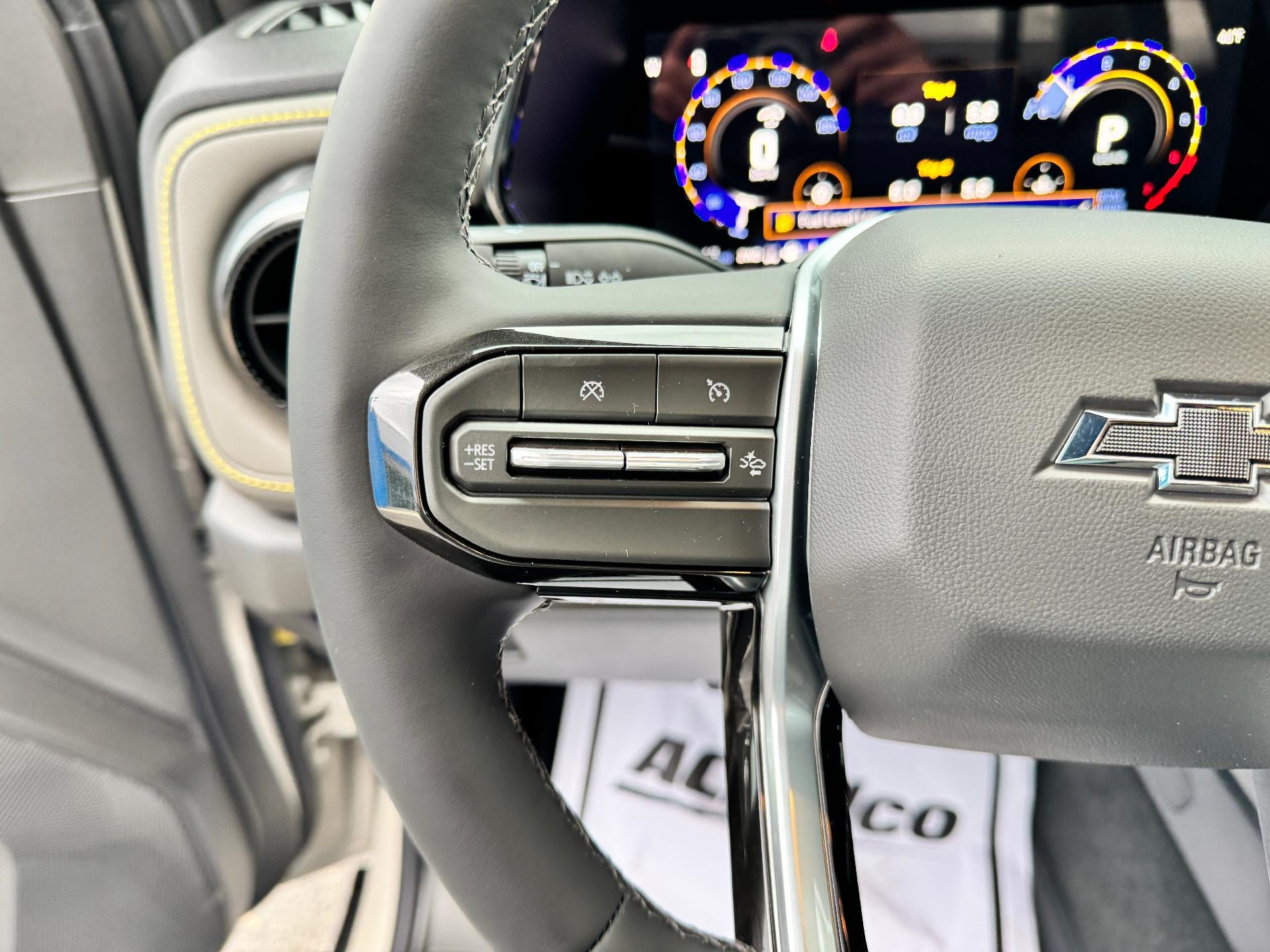 2026 Chevrolet Colorado ZR2 OFF ROAD / CREW / 2.7 TURBOMAX / ADAPTIVE CRUISE / SURROUND VISION