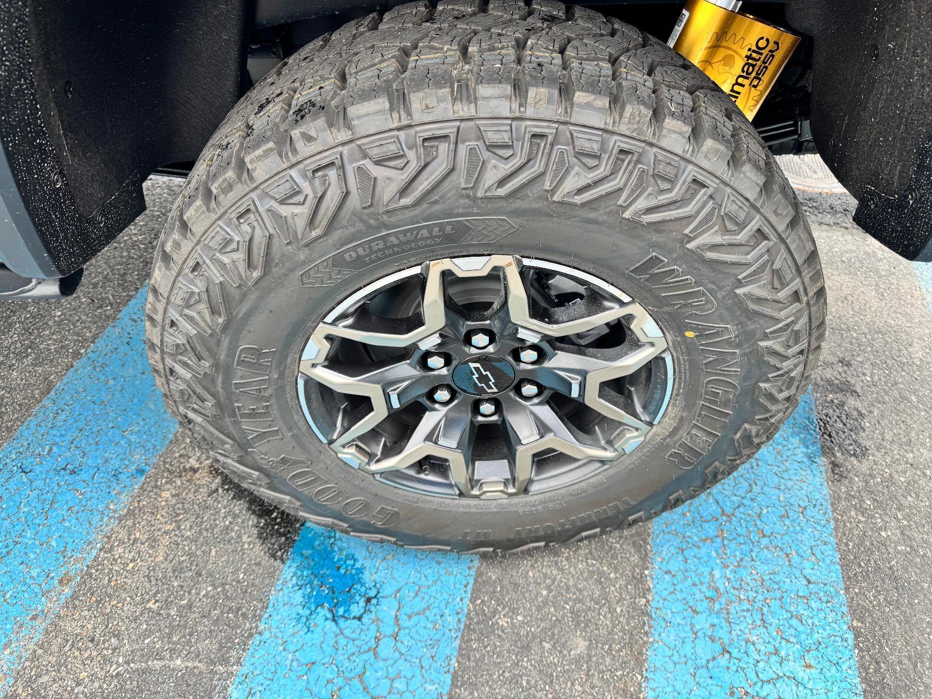 2026 Chevrolet Colorado ZR2 OFF ROAD / CREW / 2.7 TURBOMAX / ADAPTIVE CRUISE / SURROUND VISION