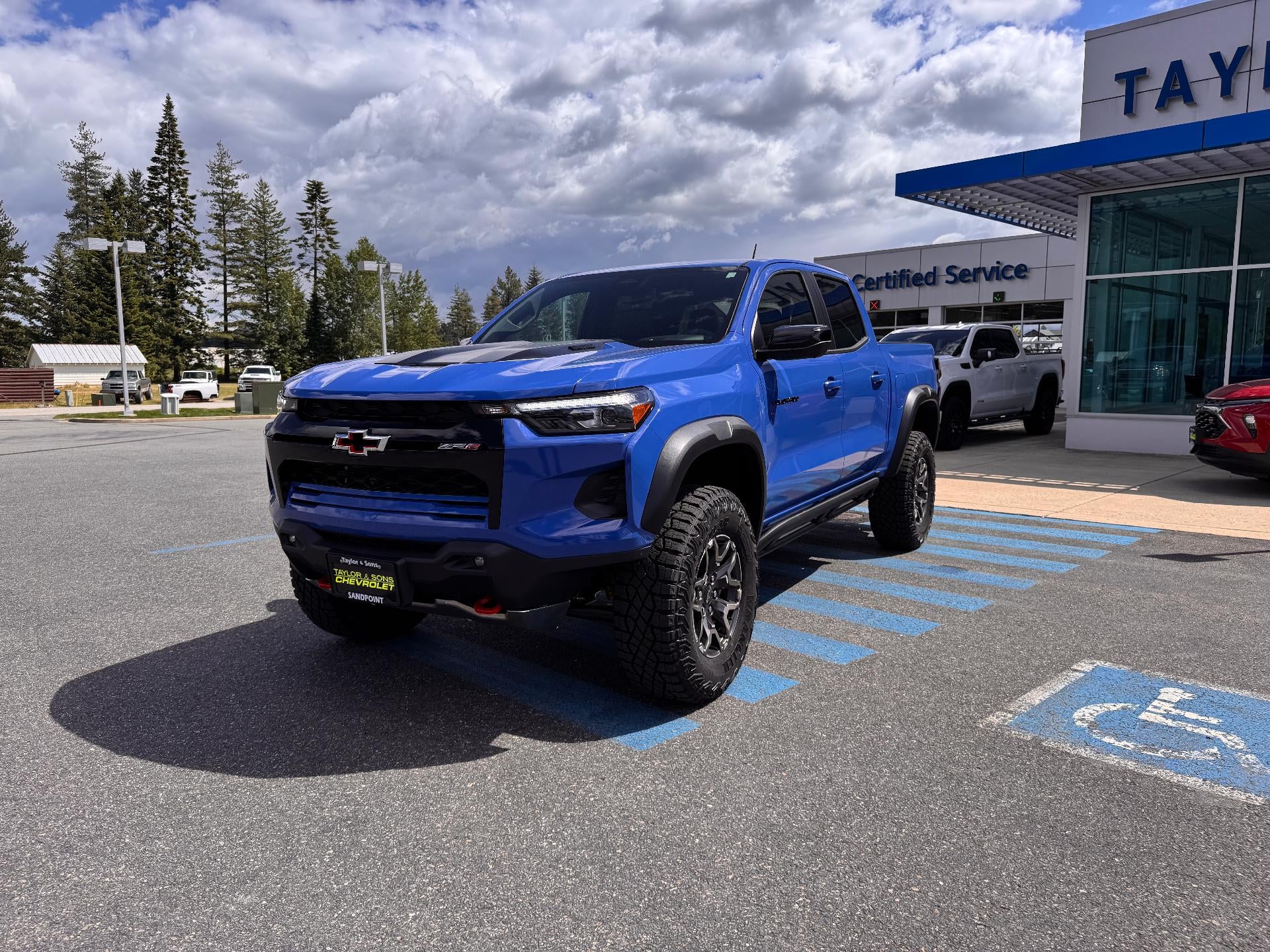 2026 Chevrolet Colorado ZR2 OFF ROAD / CREW / 2.7 TURBOMAX / ADAPTIVE CRUISE / SURROUND VISION