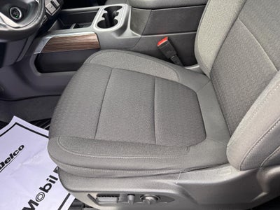 2021 Chevrolet Silverado 1500 LT / TRAIL BOSS / CREW / 5.3 LITER V8 / STANDARD BOX / LOCAL TRADE