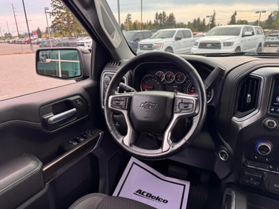 2021 Chevrolet Silverado 1500 LT / TRAIL BOSS / CREW / 5.3 LITER V8 / STANDARD BOX / LOCAL TRADE