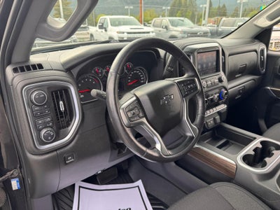 2021 Chevrolet Silverado 1500 LT / TRAIL BOSS / CREW / 5.3 LITER V8 / STANDARD BOX / LOCAL TRADE