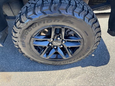2020 Chevrolet Silverado 1500 LT / TRAIL BOSS / CREW / 5.3 LITER V8 / LEATHER / SUNROOF / SHORT BOX / 1 OWNER TRADE